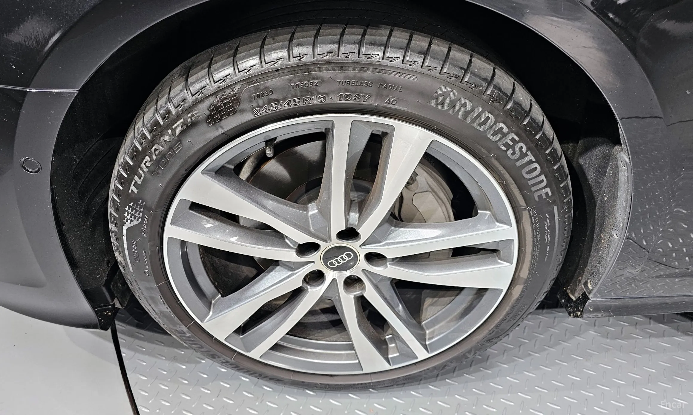 Audi A6 (C8) превью 5