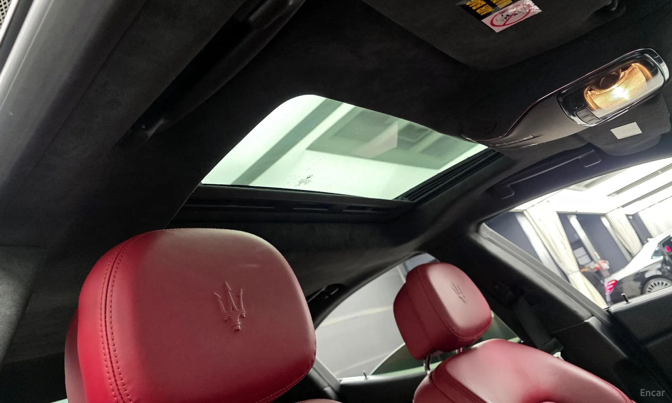 Maserati Ghibli превью 17