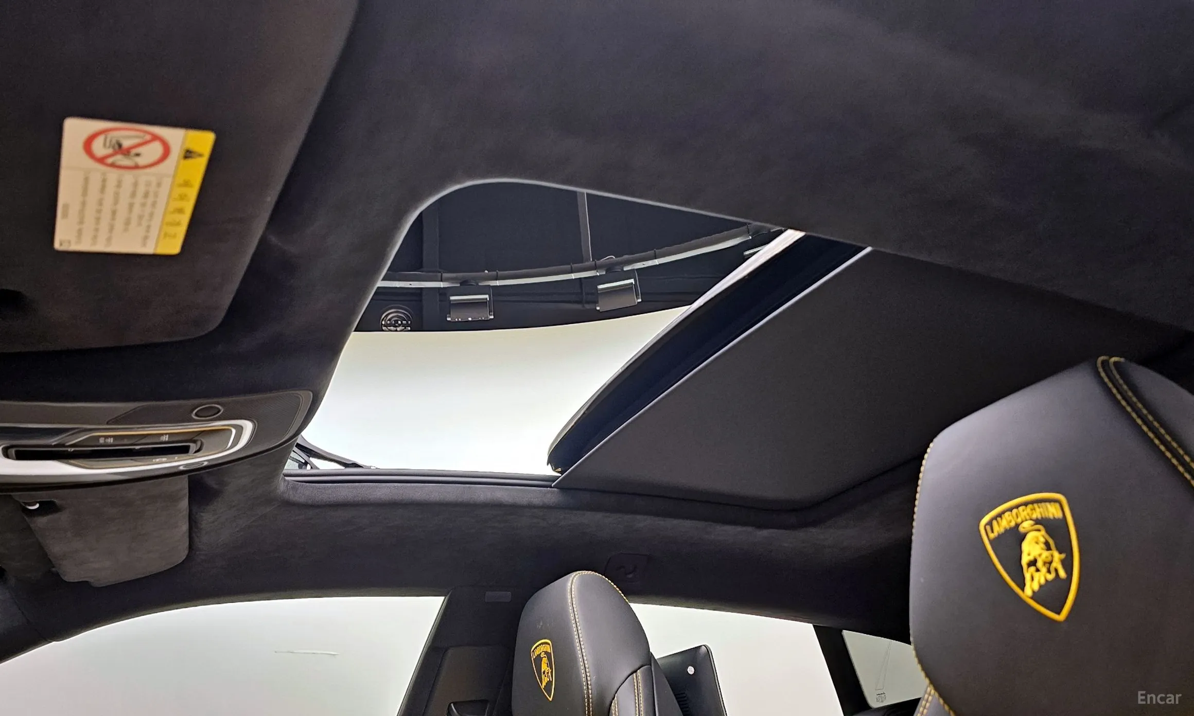 Lamborghini Urus превью 18
