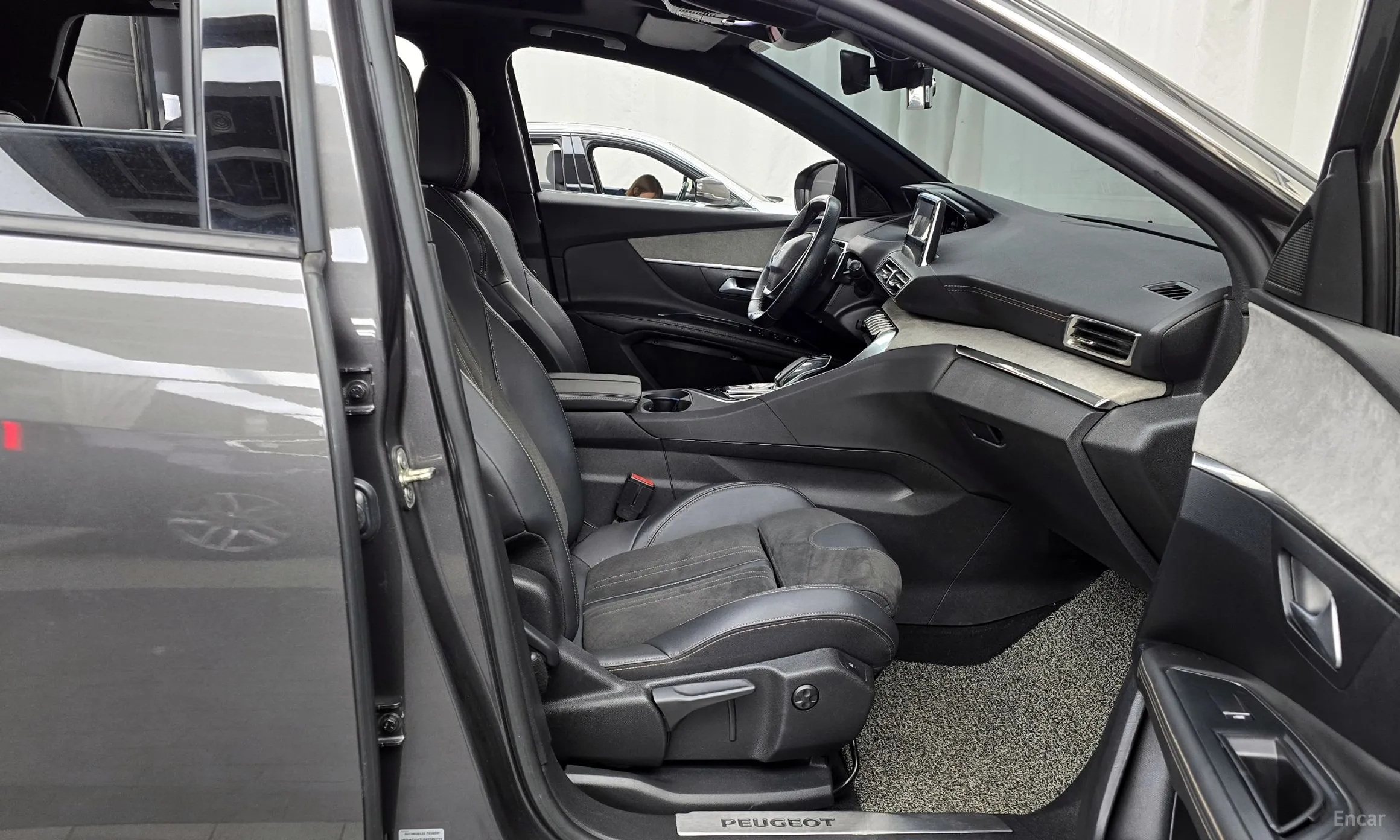 Peugeot 5008 2nd generation превью 11