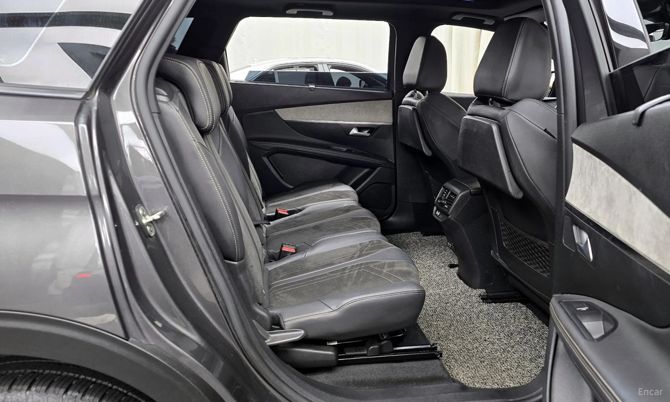 Peugeot 5008 2nd generation превью 12