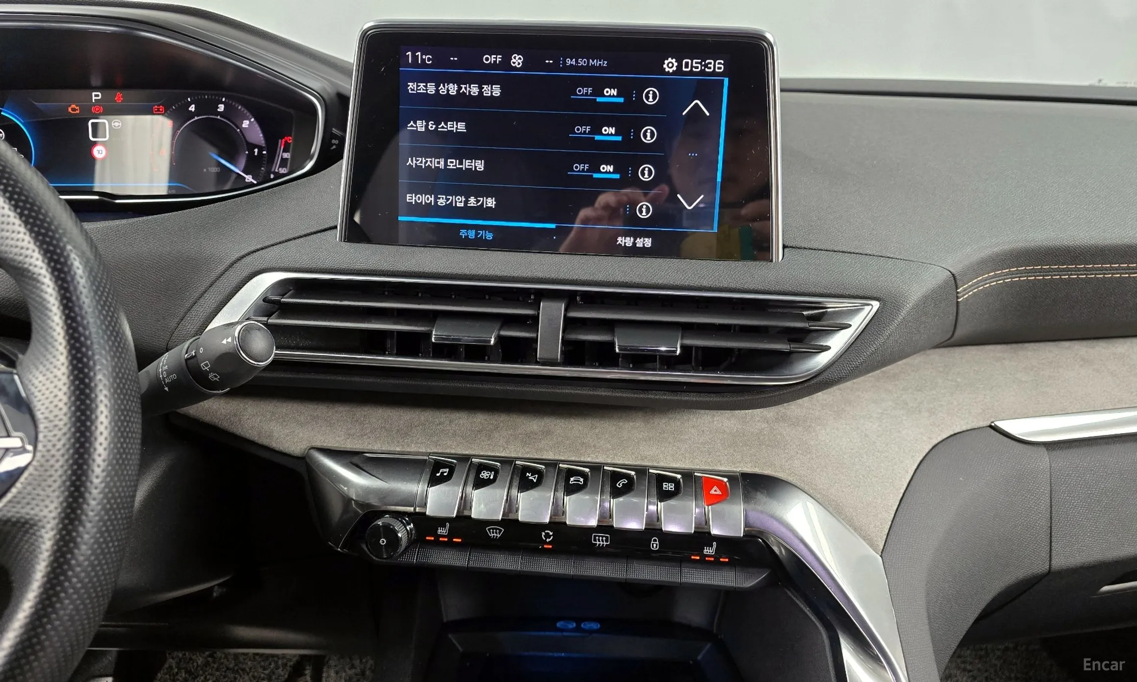Peugeot 5008 2nd generation превью 14