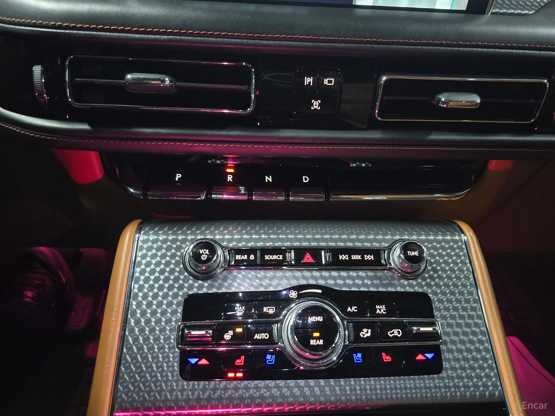 Lincoln Aviator 2nd Generation превью 9