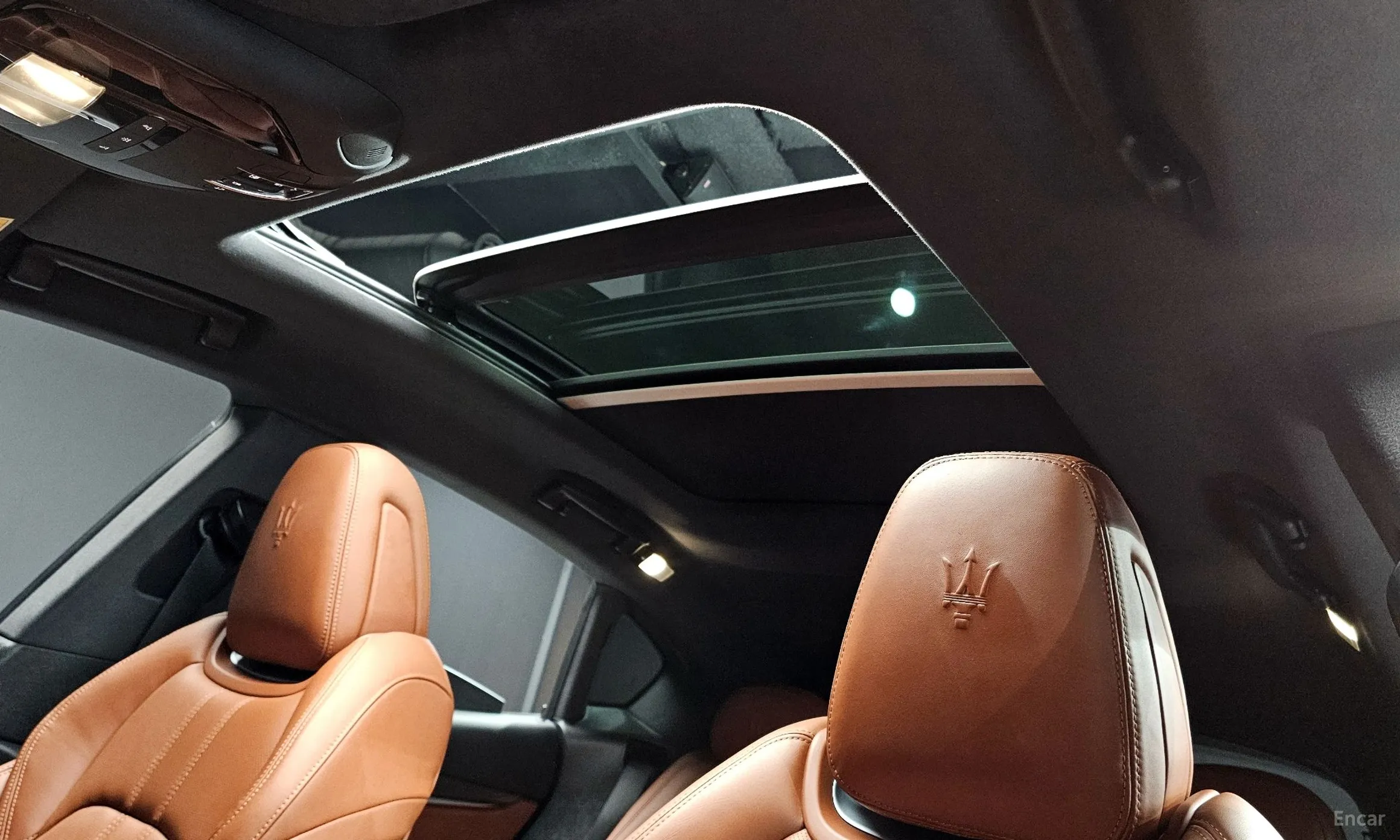 Maserati Levante превью 18