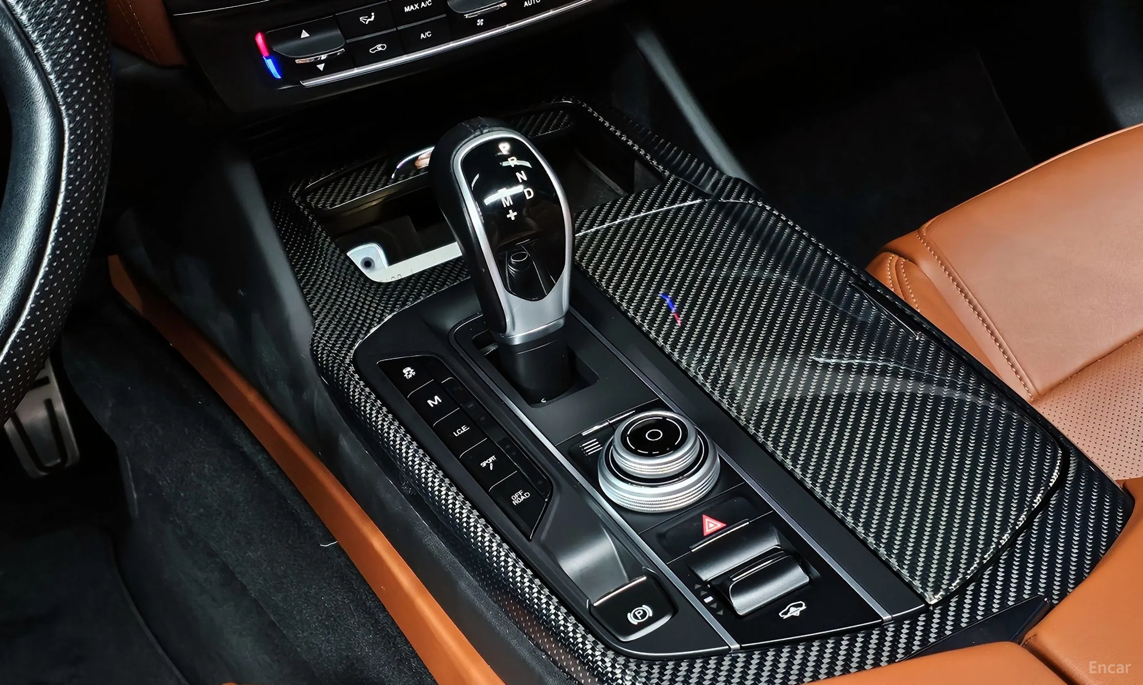 Maserati Levante превью 9