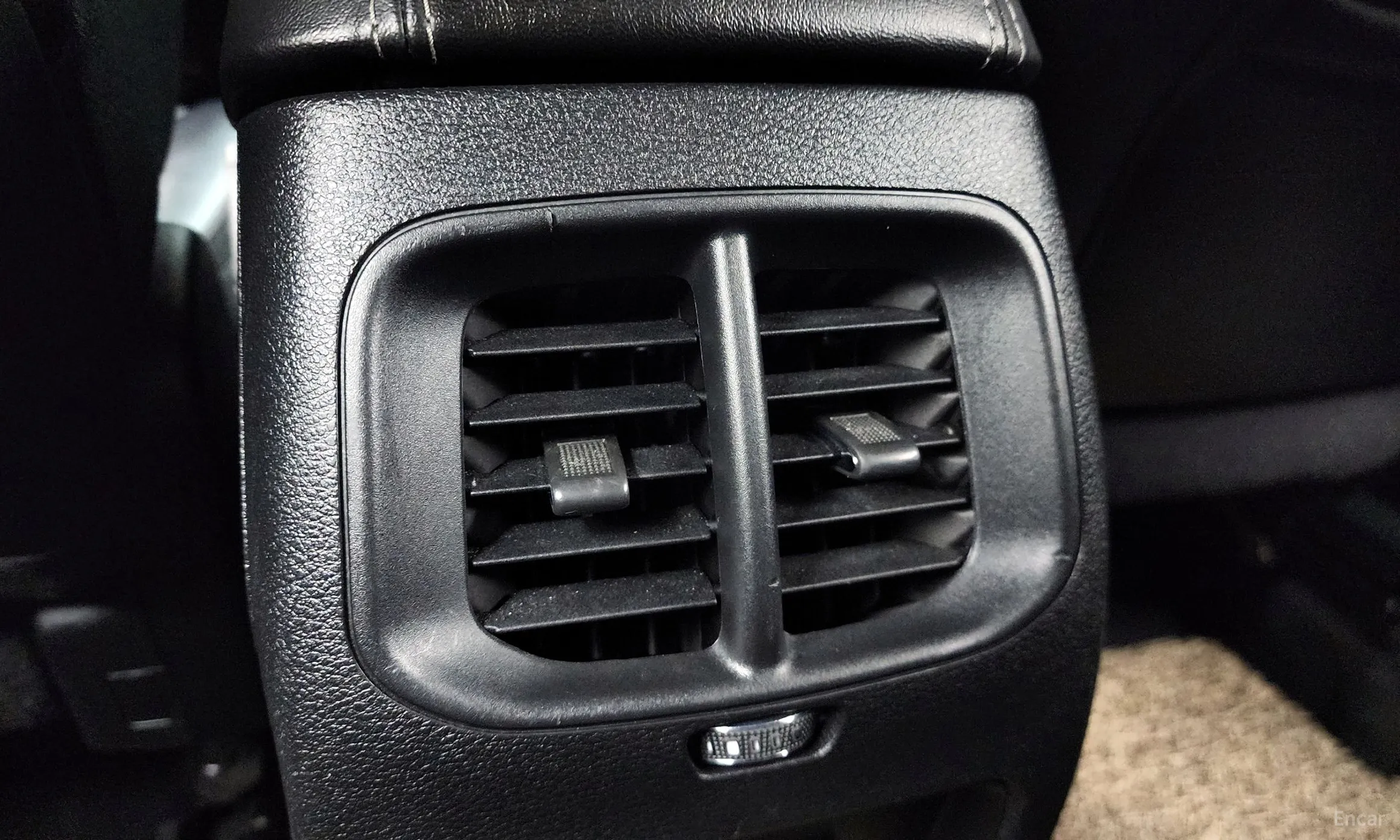 Jeep Cherokee (KL) превью 19