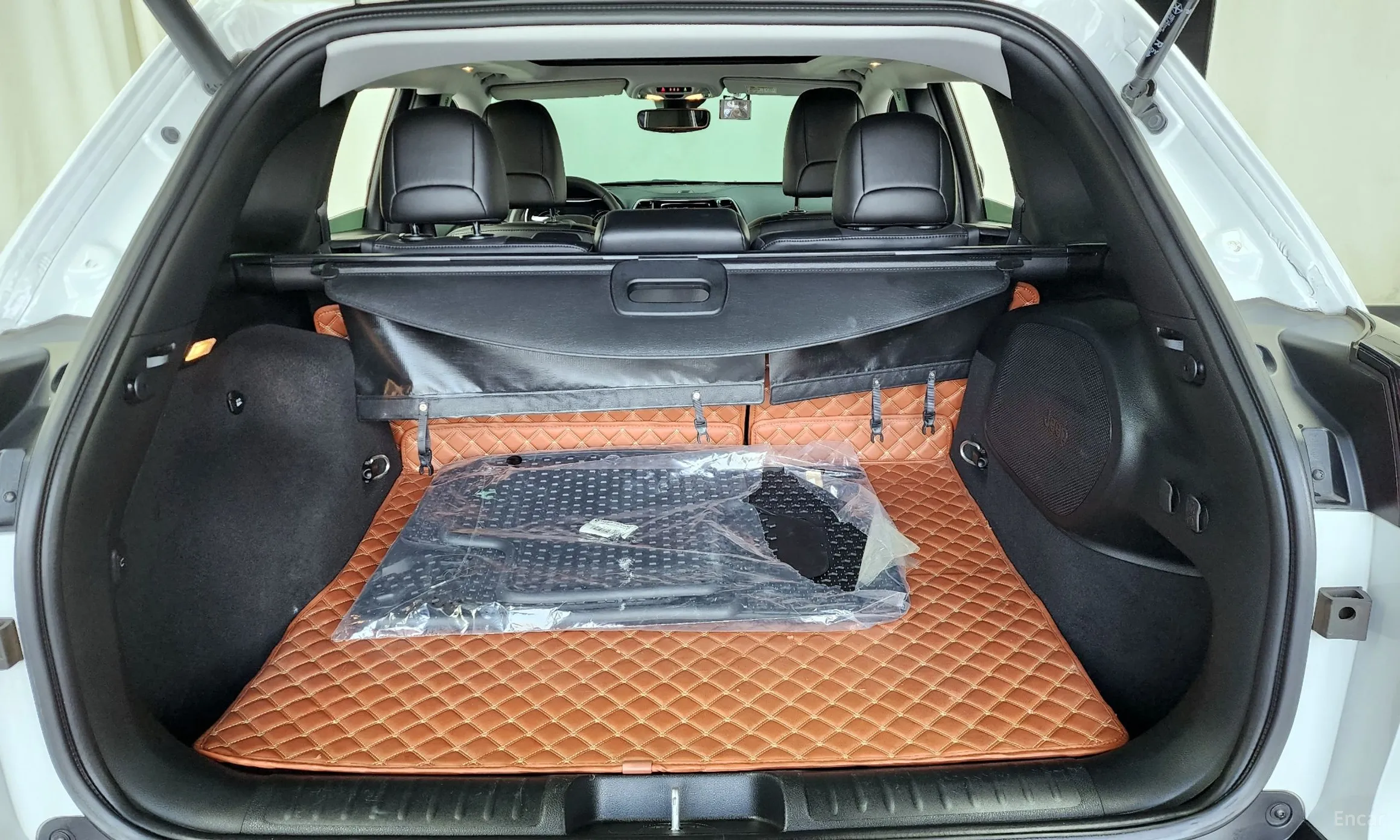 Jeep Cherokee (KL) превью 20