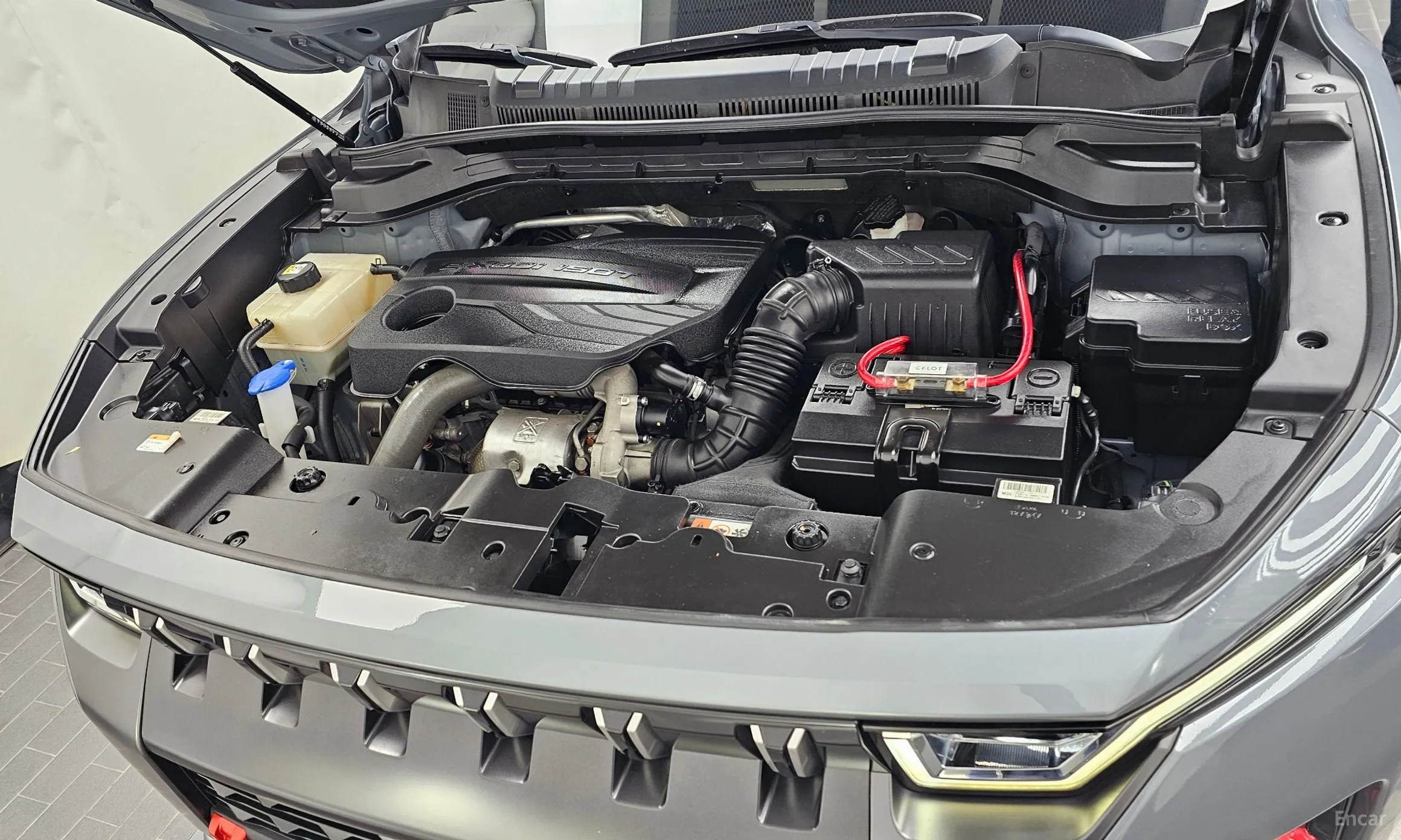 KG Mobility (SsangYong) Torres превью 6