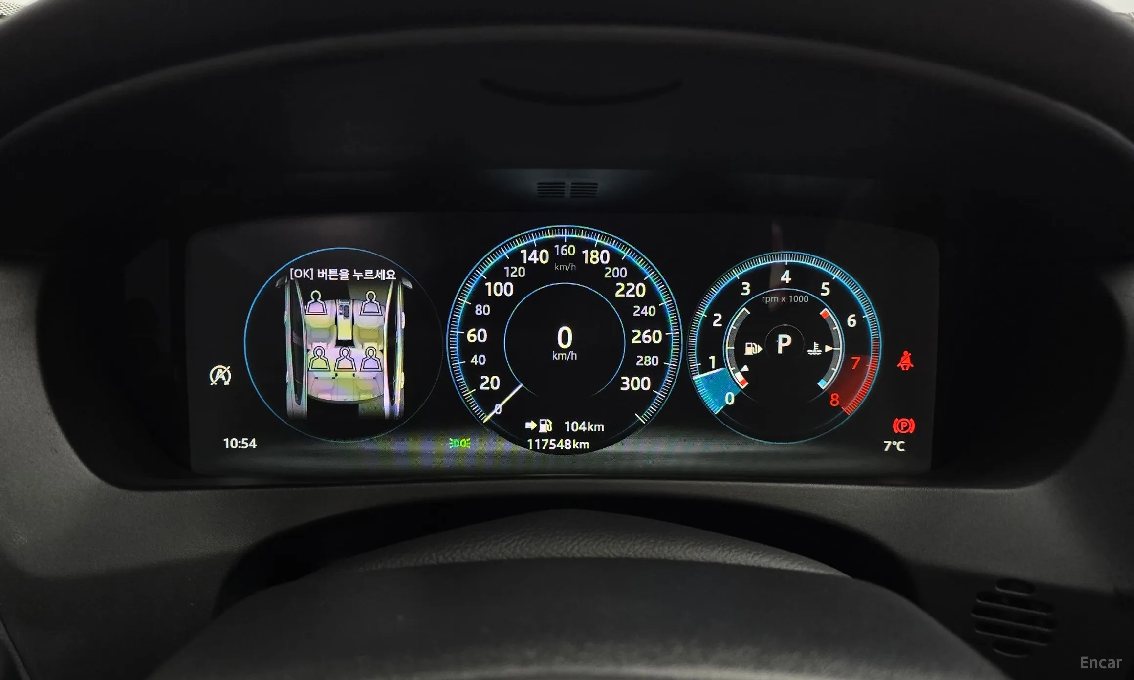 Jaguar XE превью 8