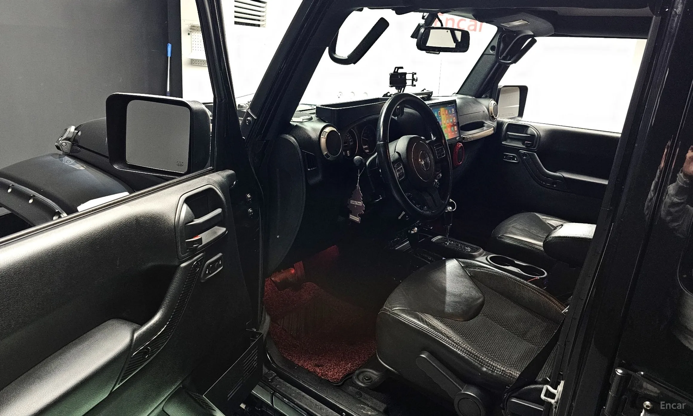 Jeep Wrangler (JK) превью 16