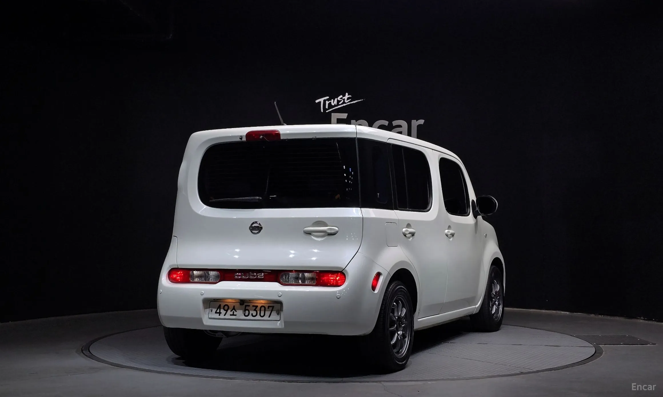 Nissan Cube превью 4