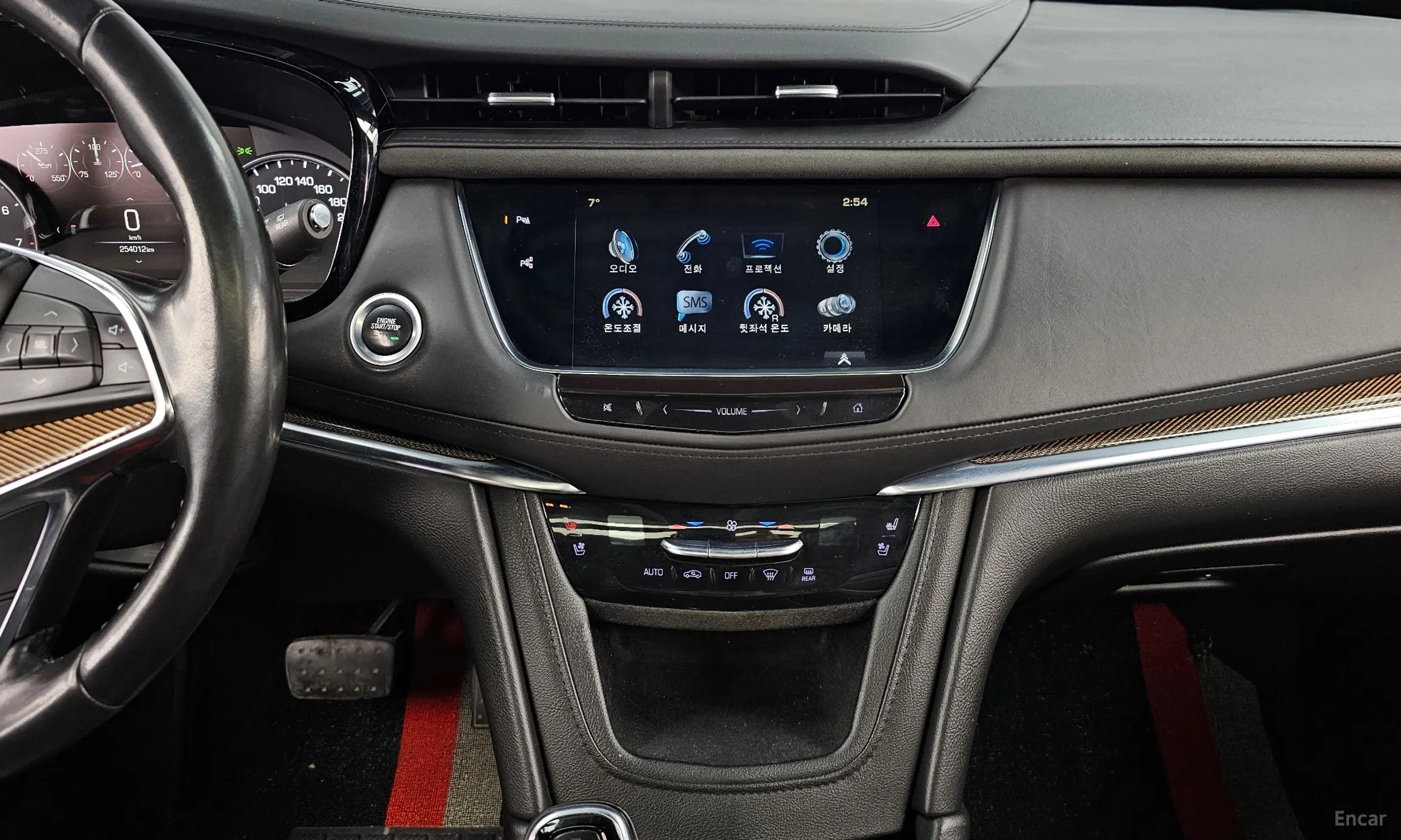 Cadillac XT5 превью 15