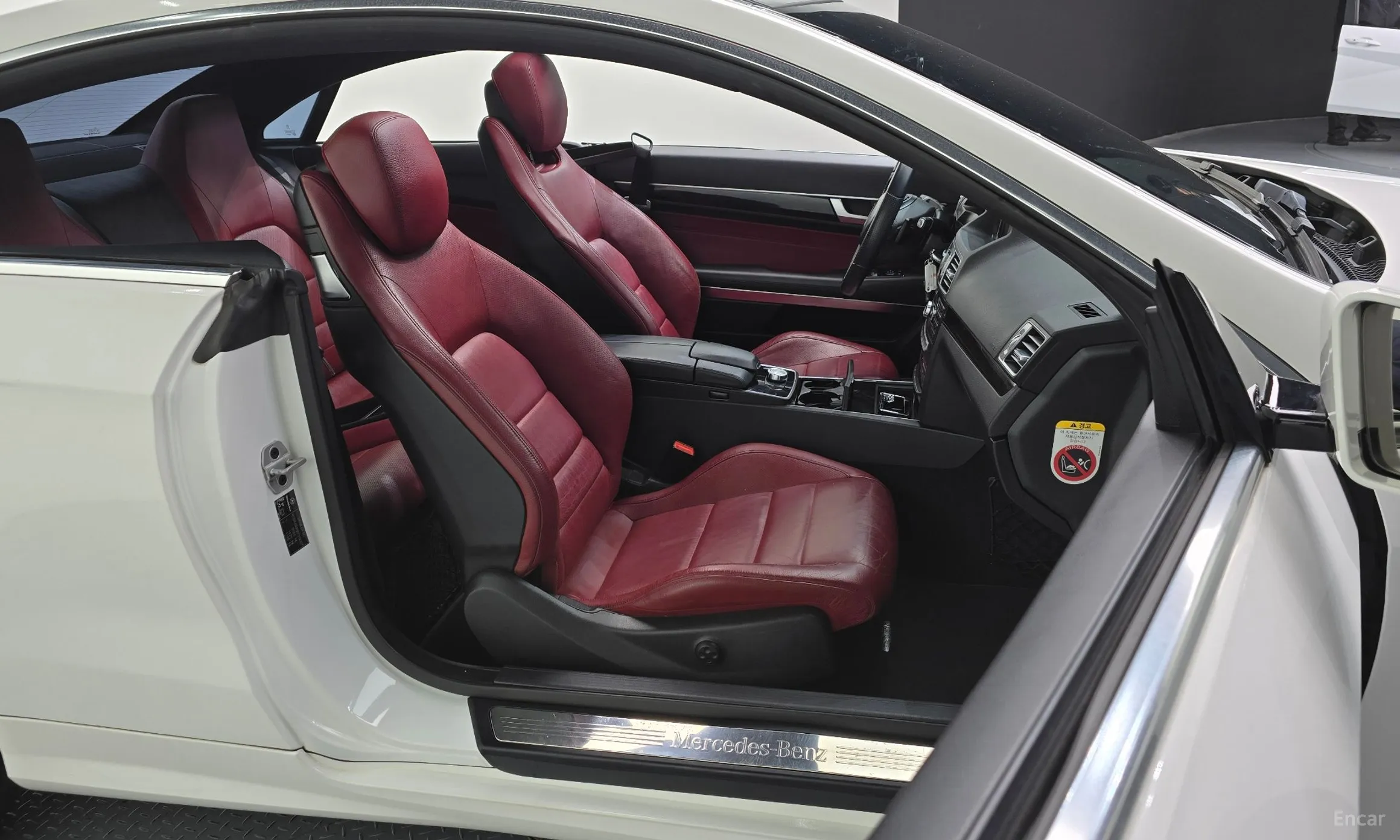 Mercedes Benz E-Class W212 превью 10