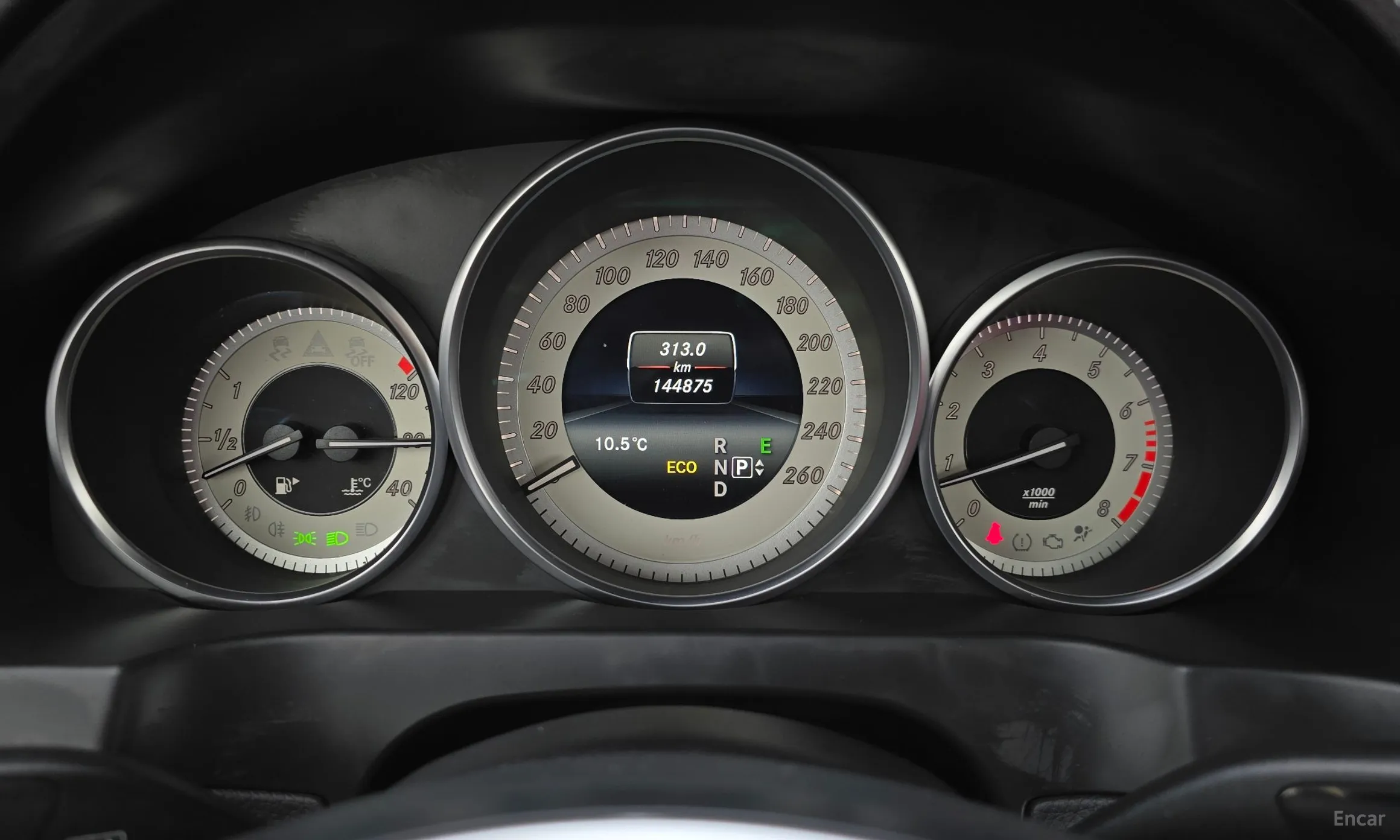 Mercedes Benz E-Class W212 превью 8