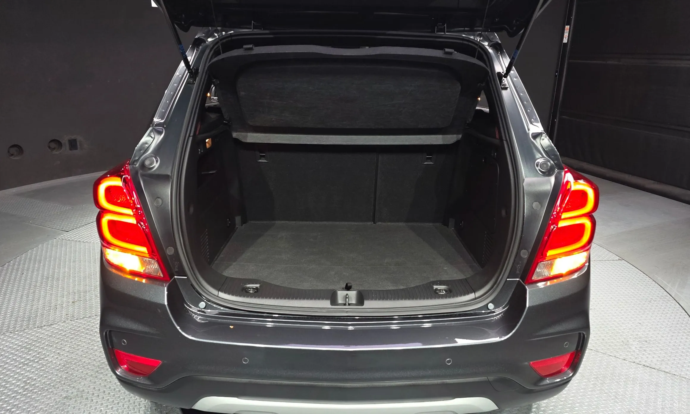 Chevrolet (GM Daewoo) Trax превью 20