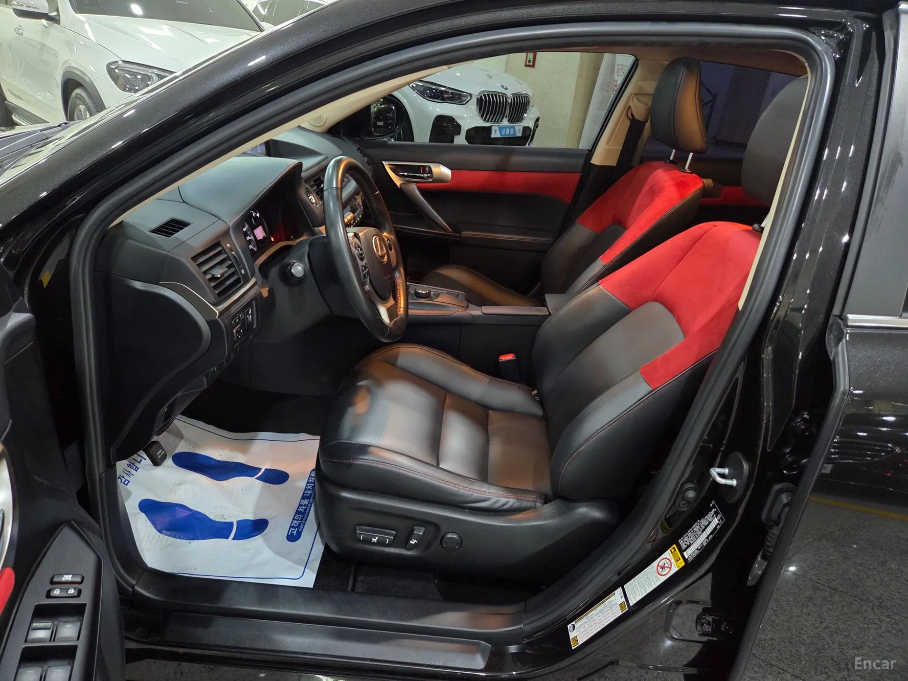Lexus CT200h превью 6