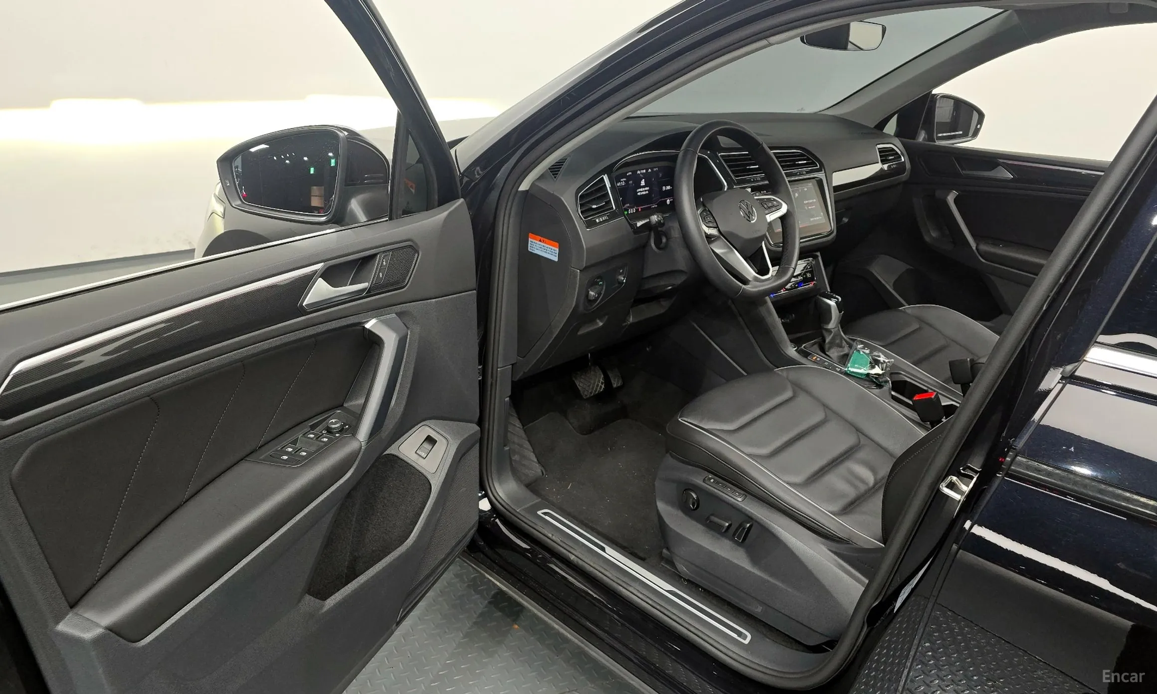 Volkswagen Tiguan 2nd Generation превью 10