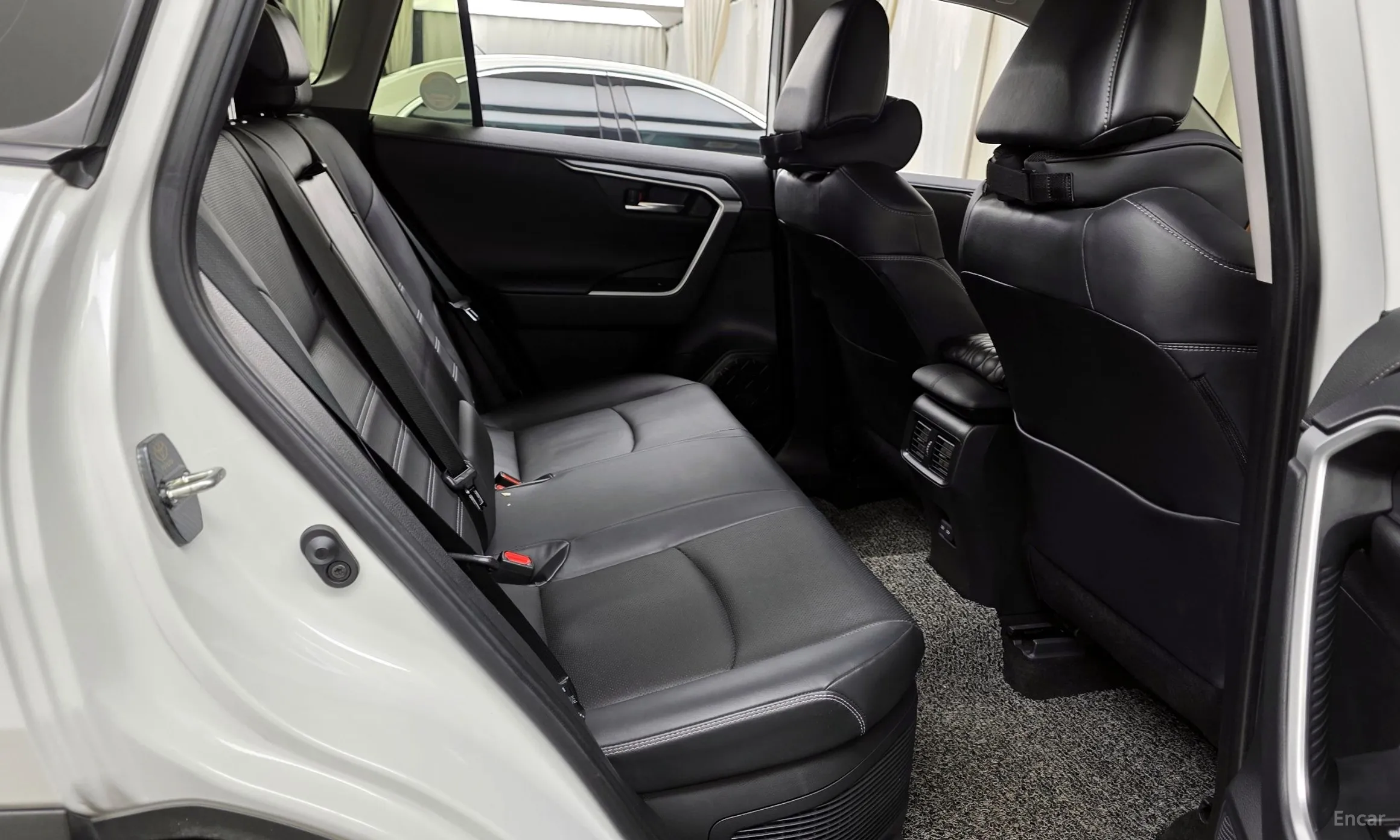 Toyota RAV4 5th Generation превью 12