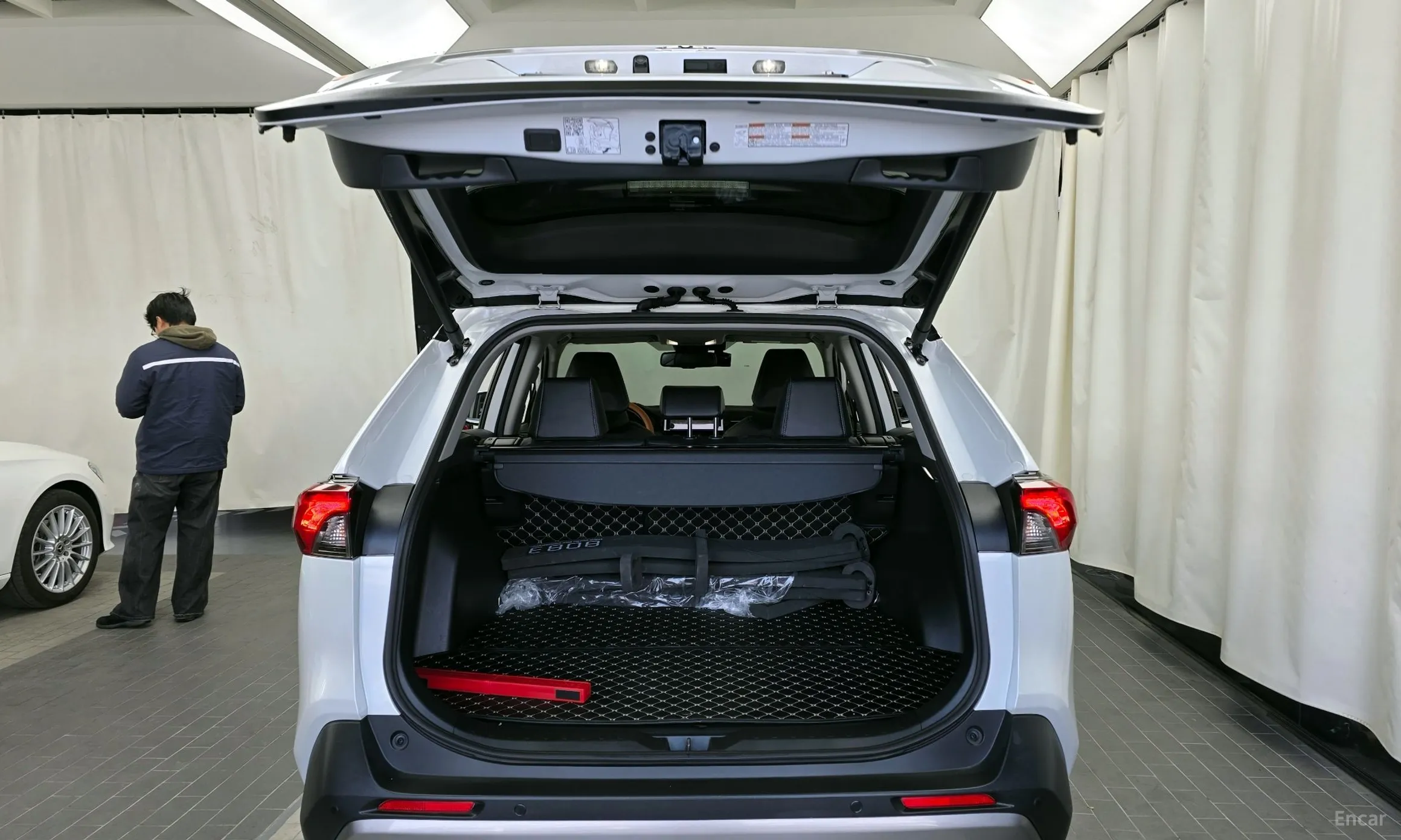 Toyota RAV4 5th Generation превью 20