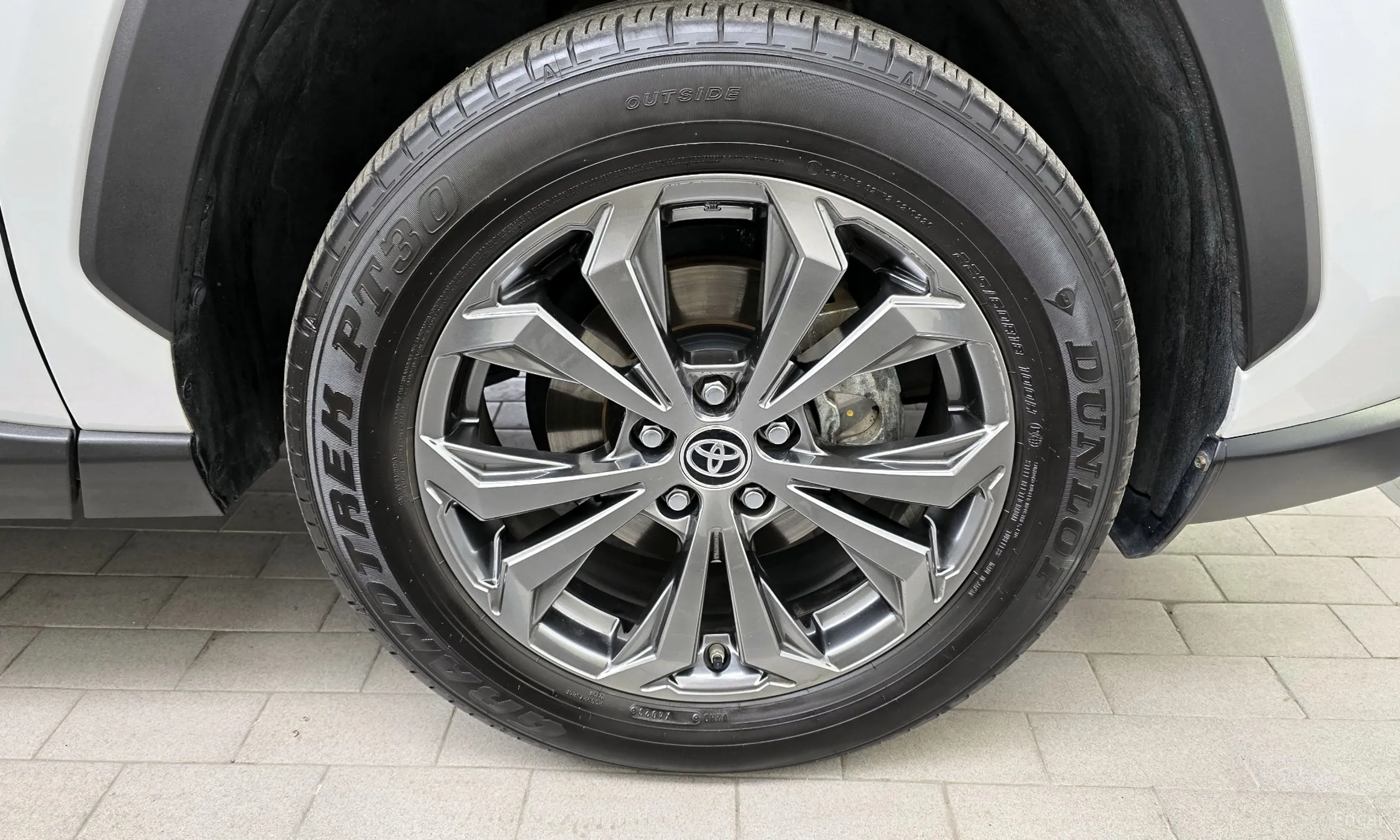 Toyota RAV4 5th Generation превью 5