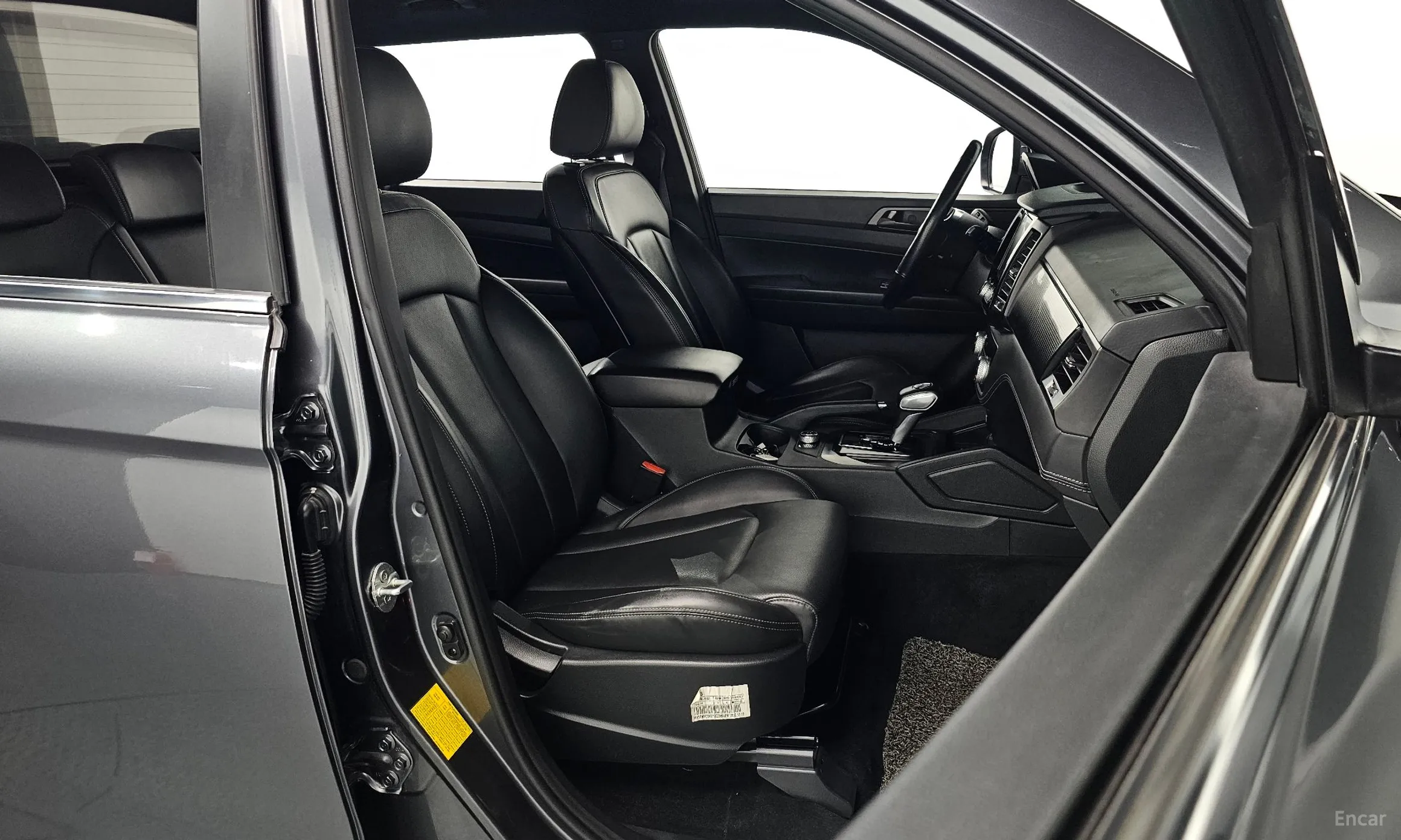 KG Mobility (SsangYong) Rexton Sports Khan превью 10