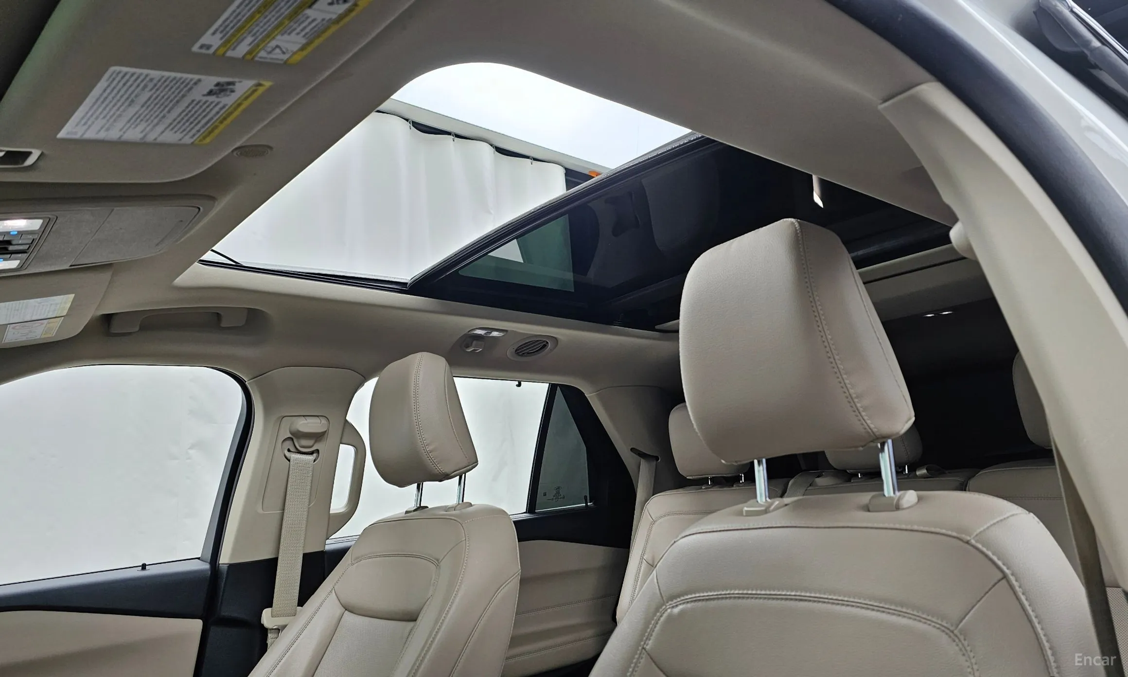 Ford Explorer 6th Generation превью 19