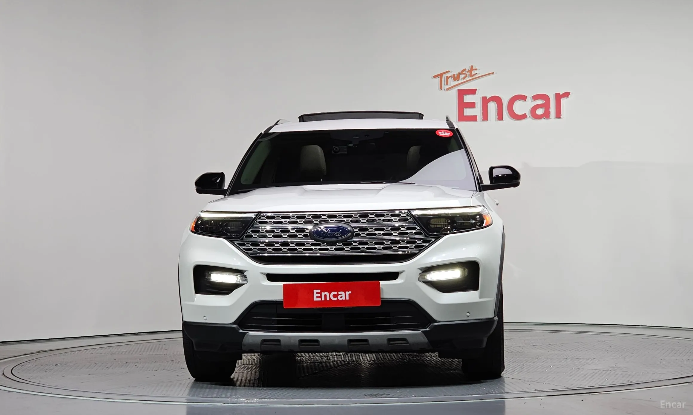 Ford Explorer 6th Generation превью 3