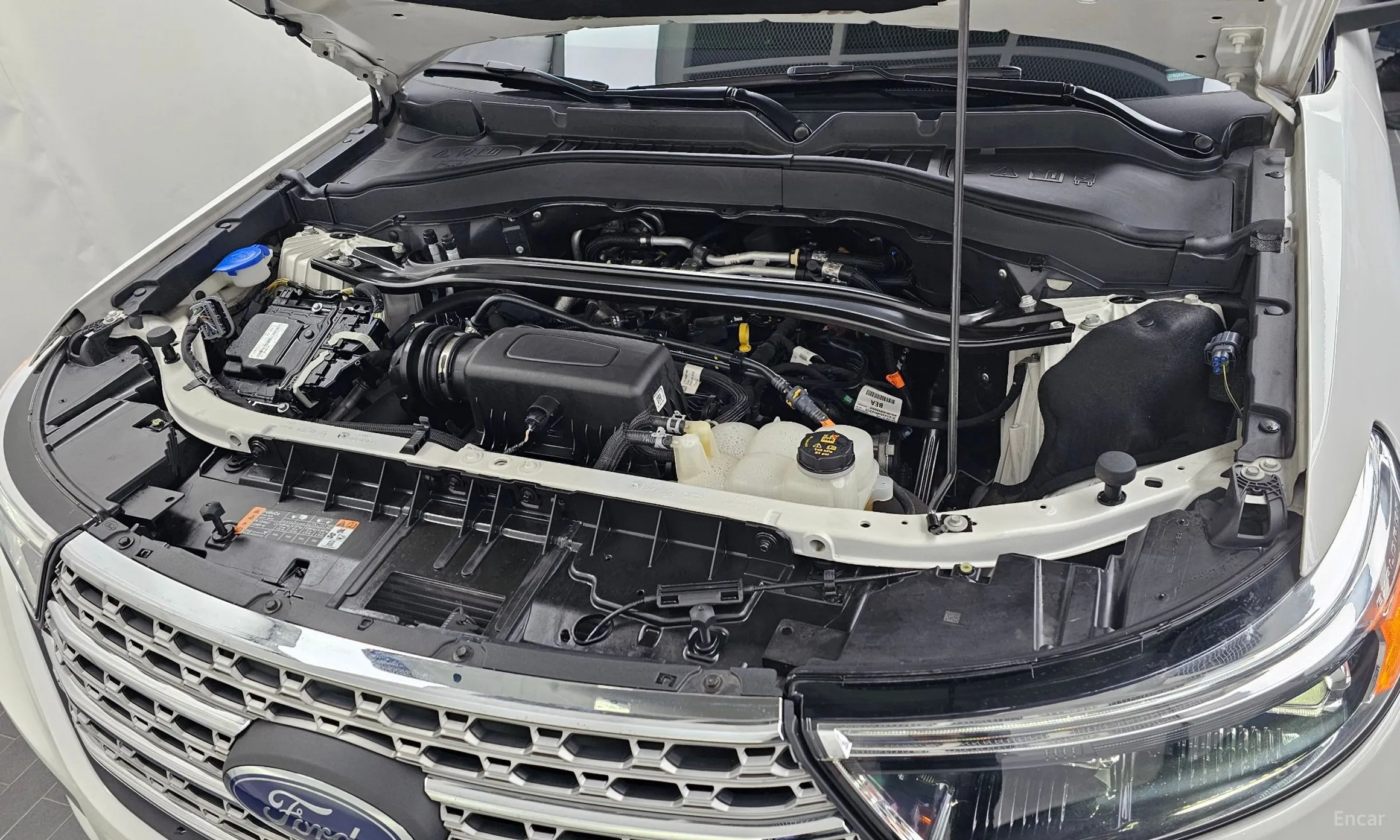 Ford Explorer 6th Generation превью 6