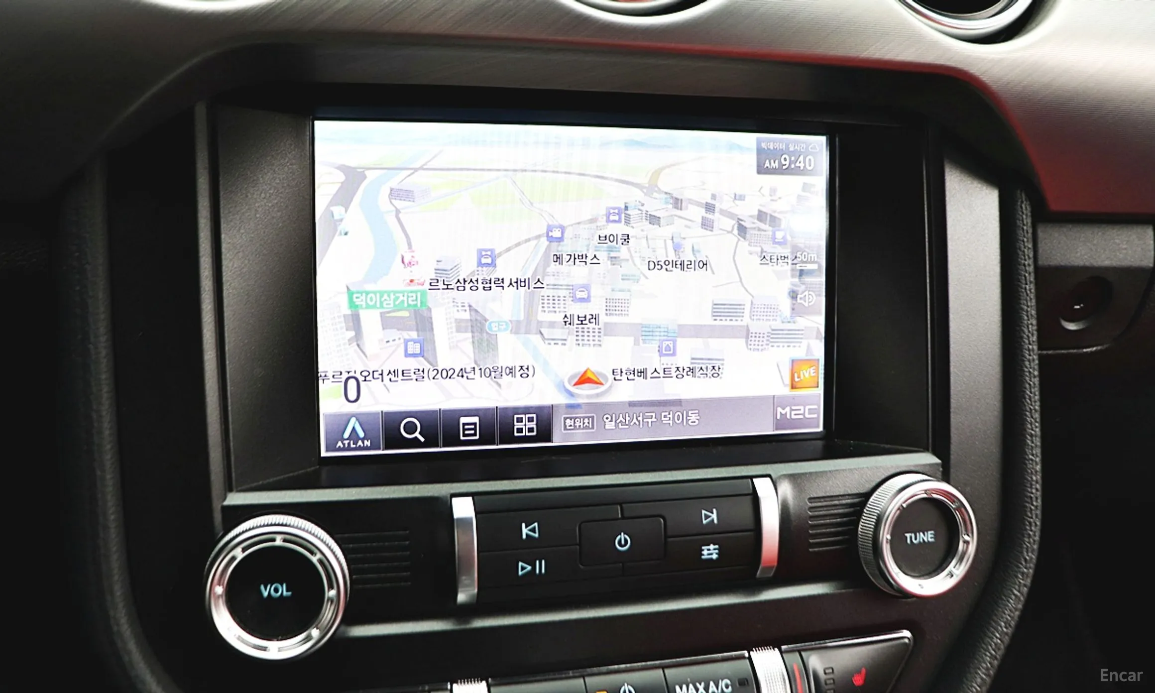 Ford Mustang превью 16
