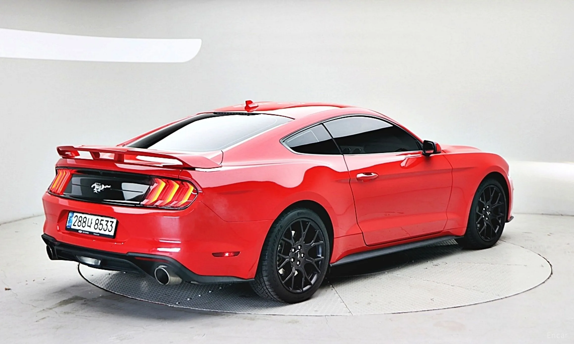 Ford Mustang превью 4