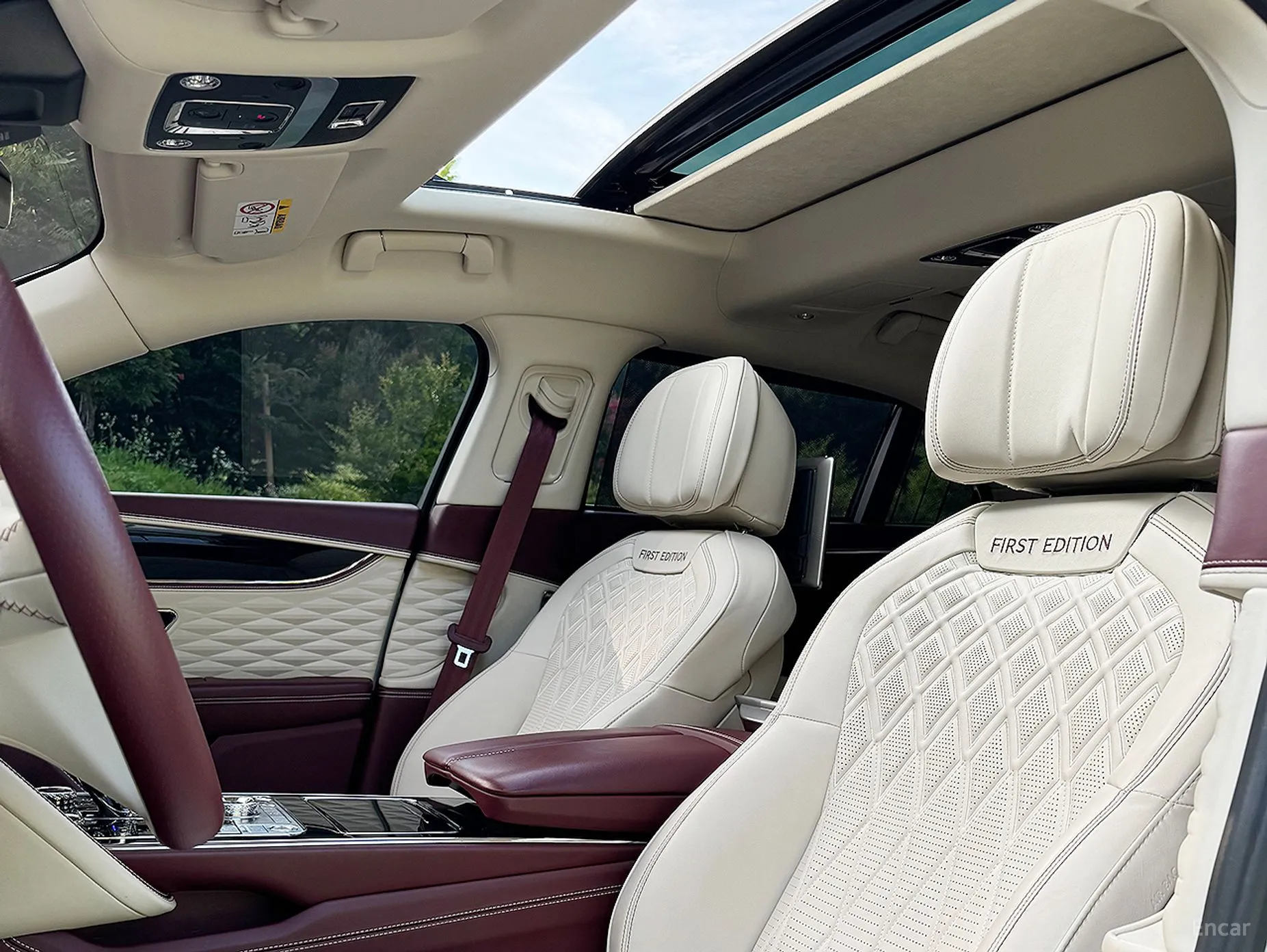 Bentley Flying Spur 3rd Generation превью 12