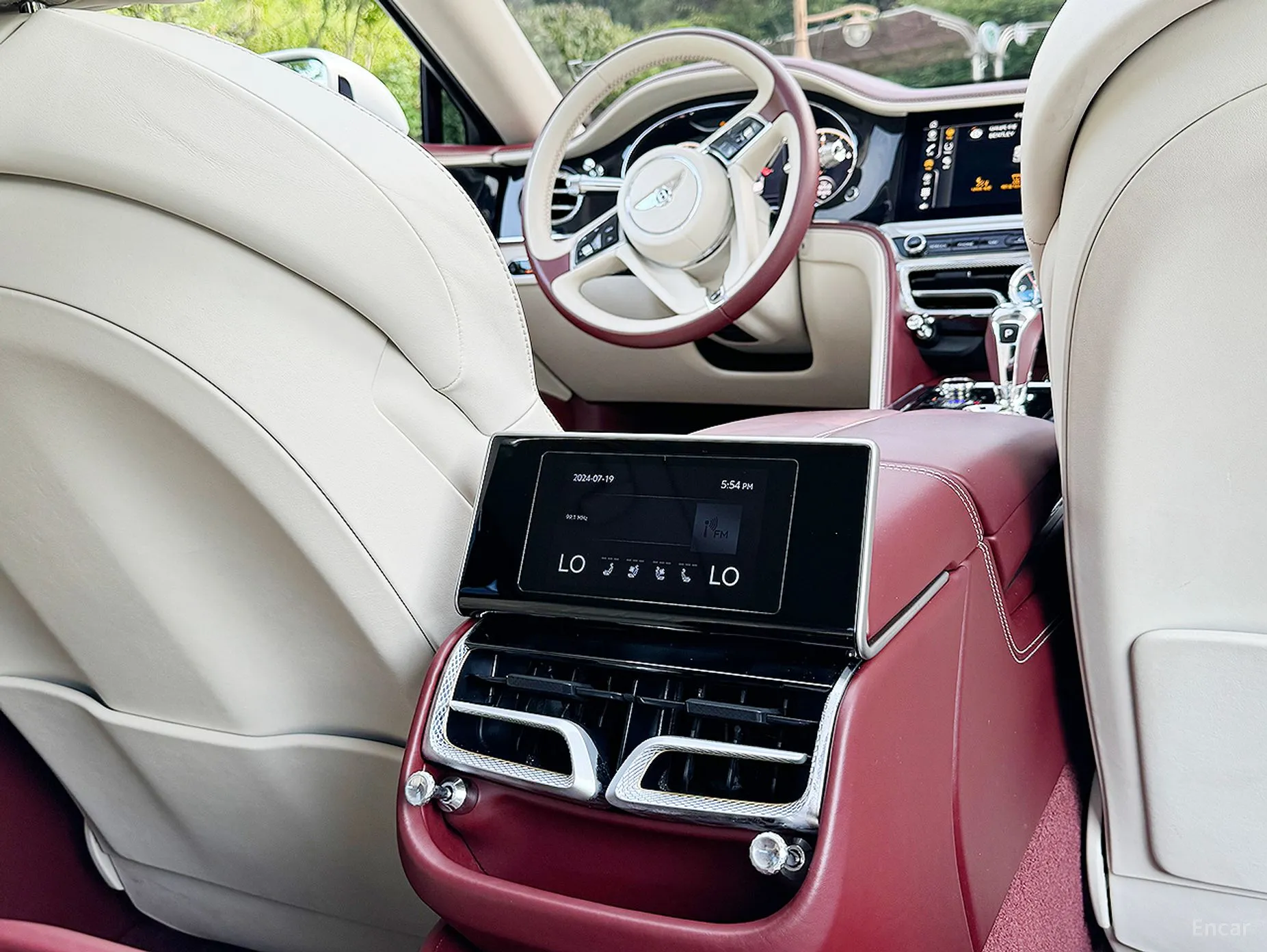 Bentley Flying Spur 3rd Generation превью 19