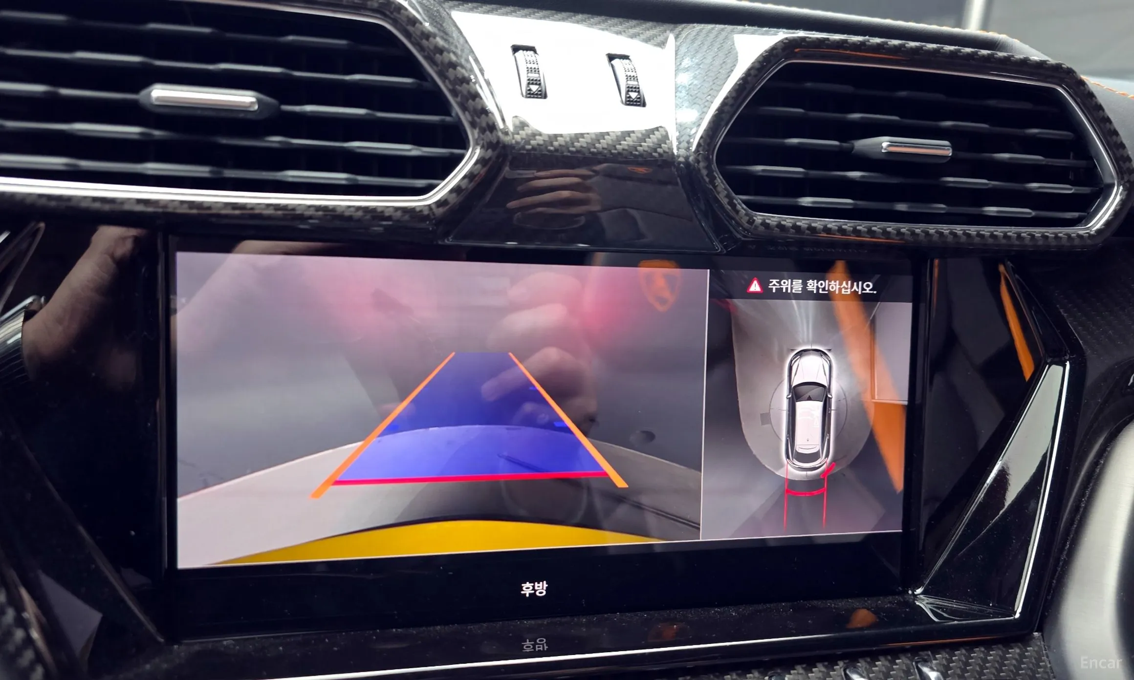 Lamborghini Urus превью 14