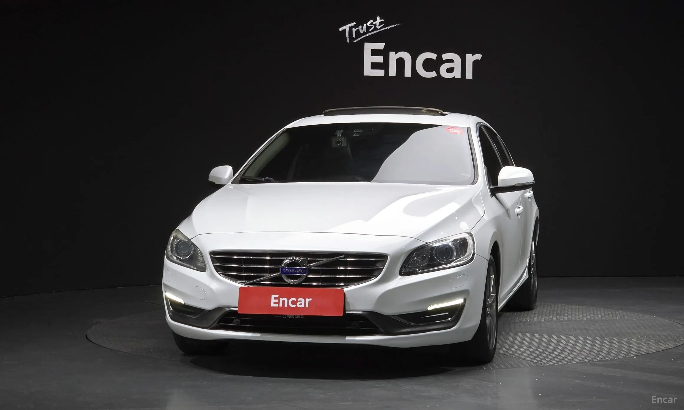 Volvo S60 превью 3