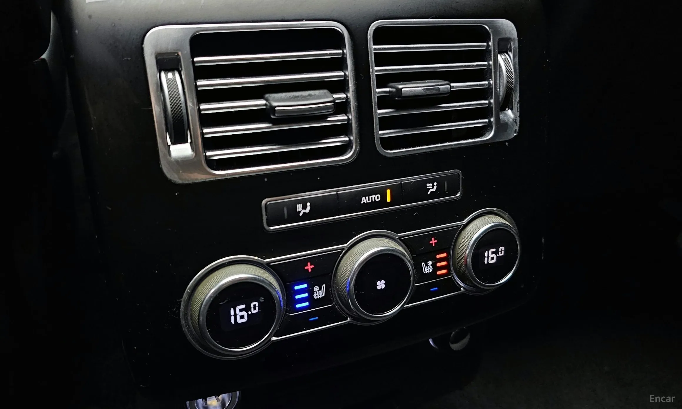 Land Rover Range Rover 4th Generation превью 17