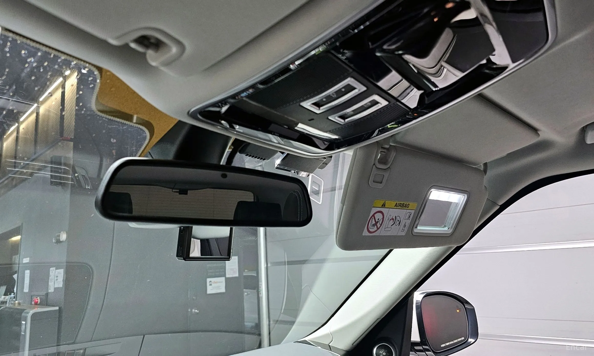 Land Rover Range Rover 4th Generation превью 18
