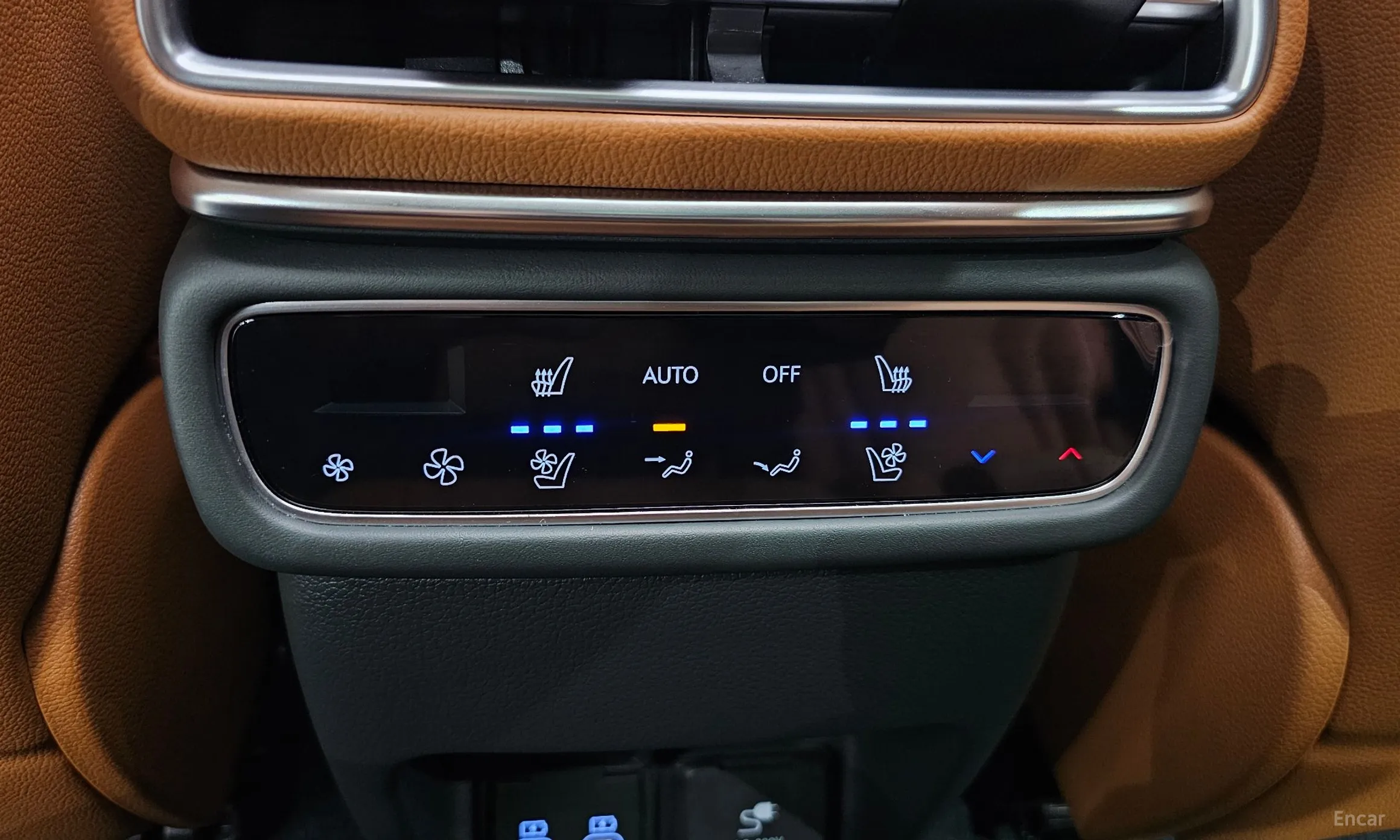 Genesis GV80 превью 18