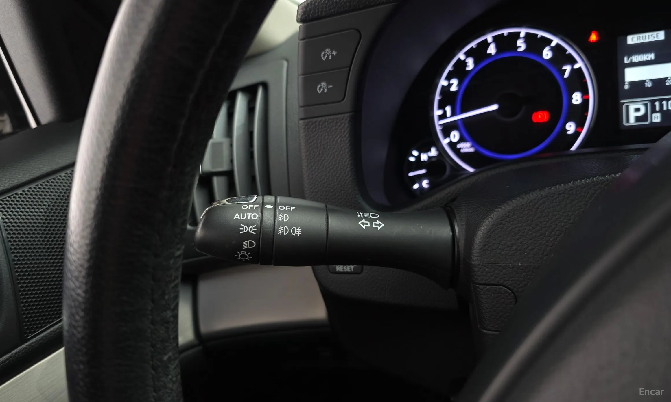 Infiniti G25 превью 16