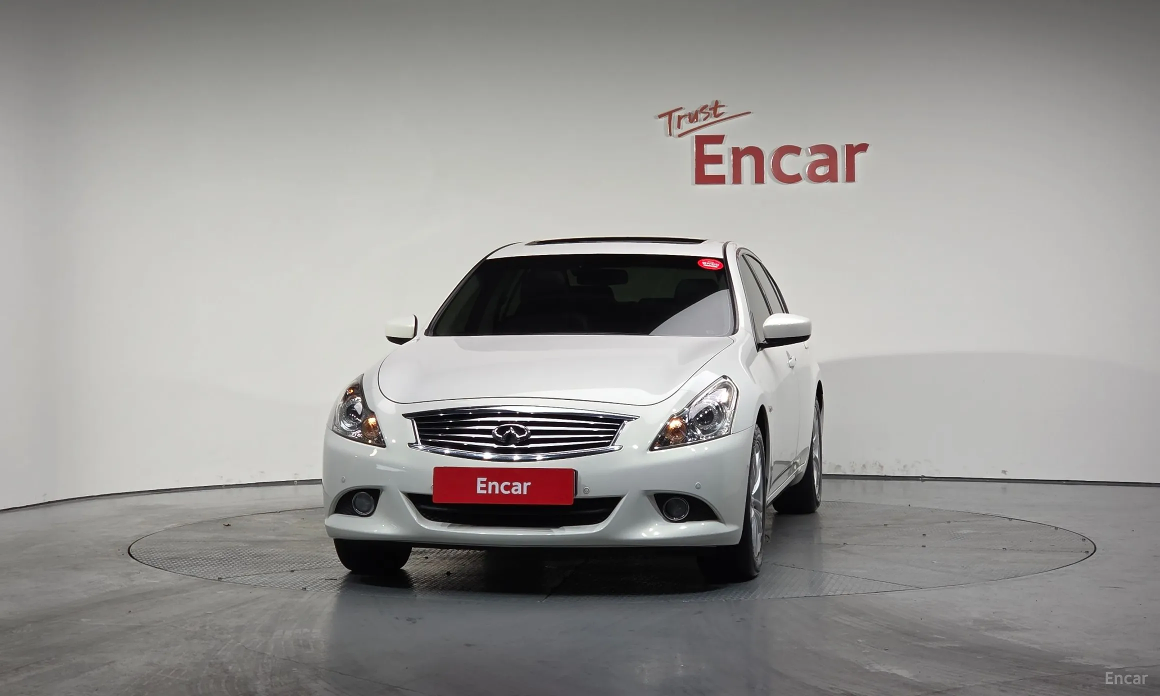 Infiniti G25 превью 3
