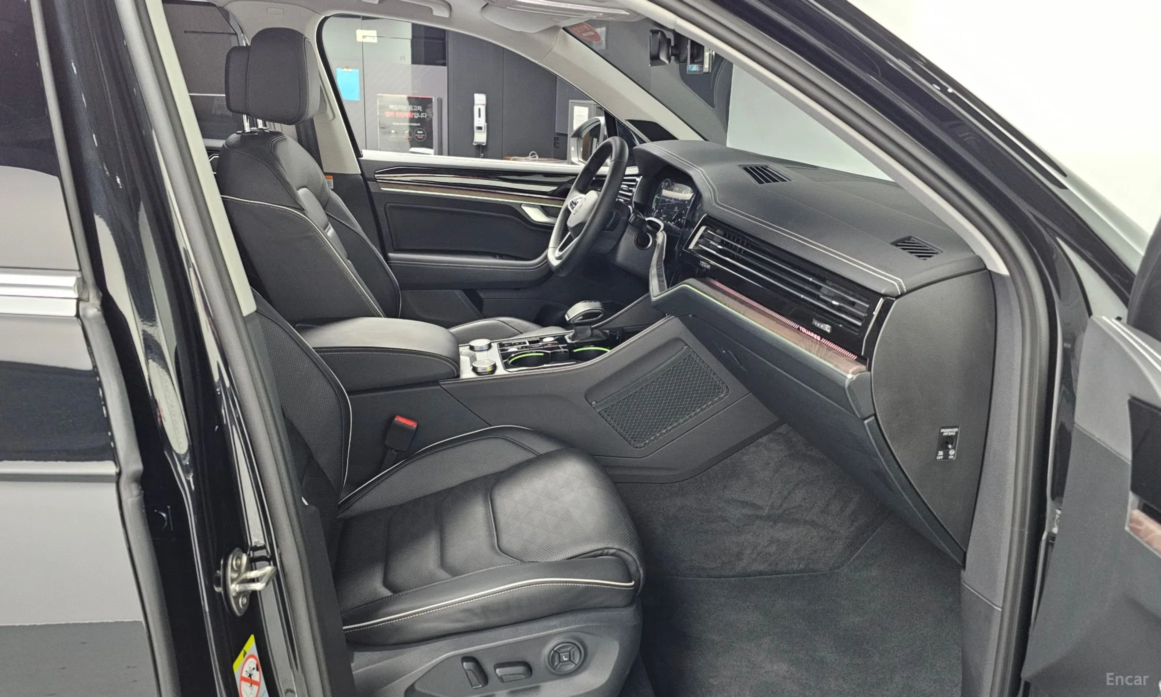 Volkswagen Touareg 3rd Generation превью 11