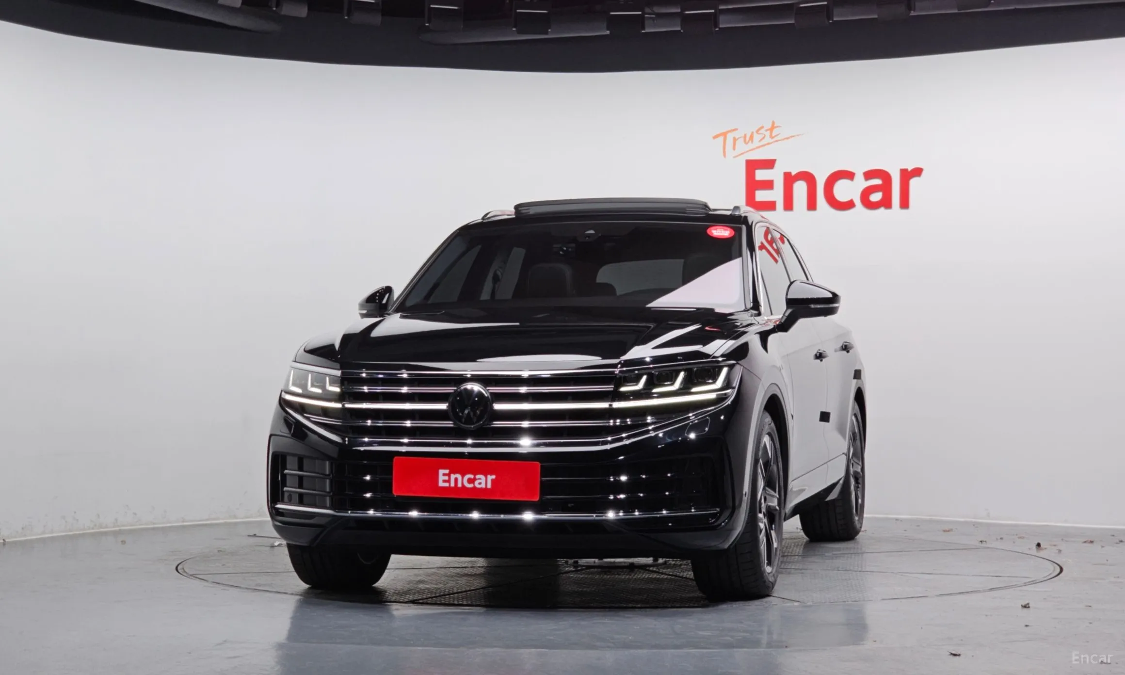 Volkswagen Touareg 3rd Generation превью 3