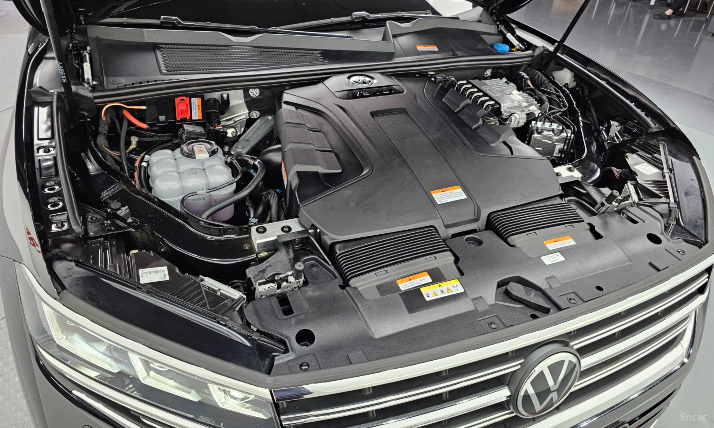 Volkswagen Touareg 3rd Generation превью 6