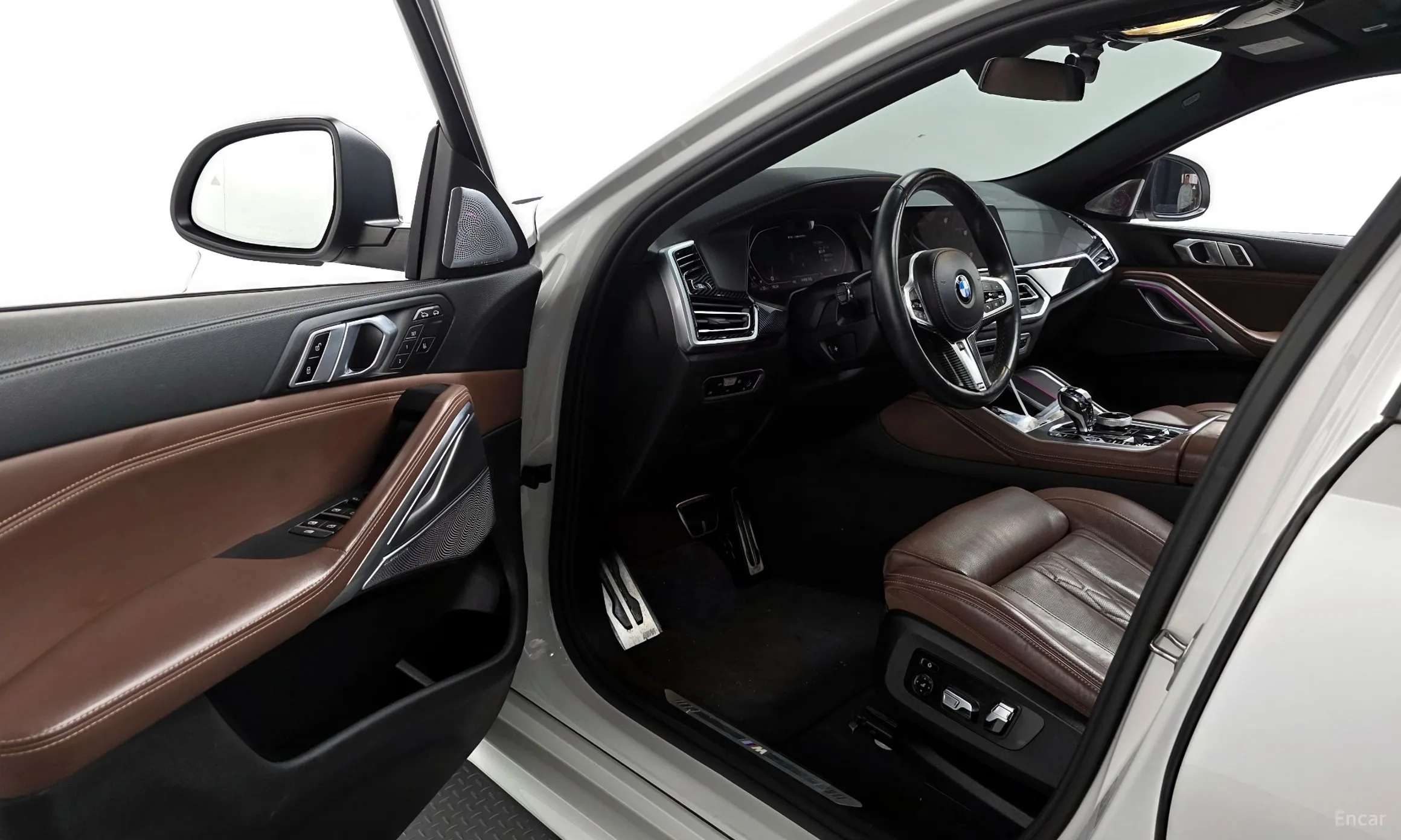 BMW X6 (G06) превью 10