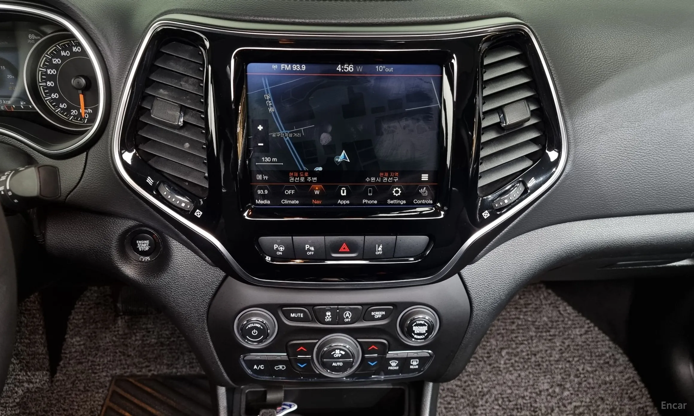 Jeep Cherokee (KL) превью 14
