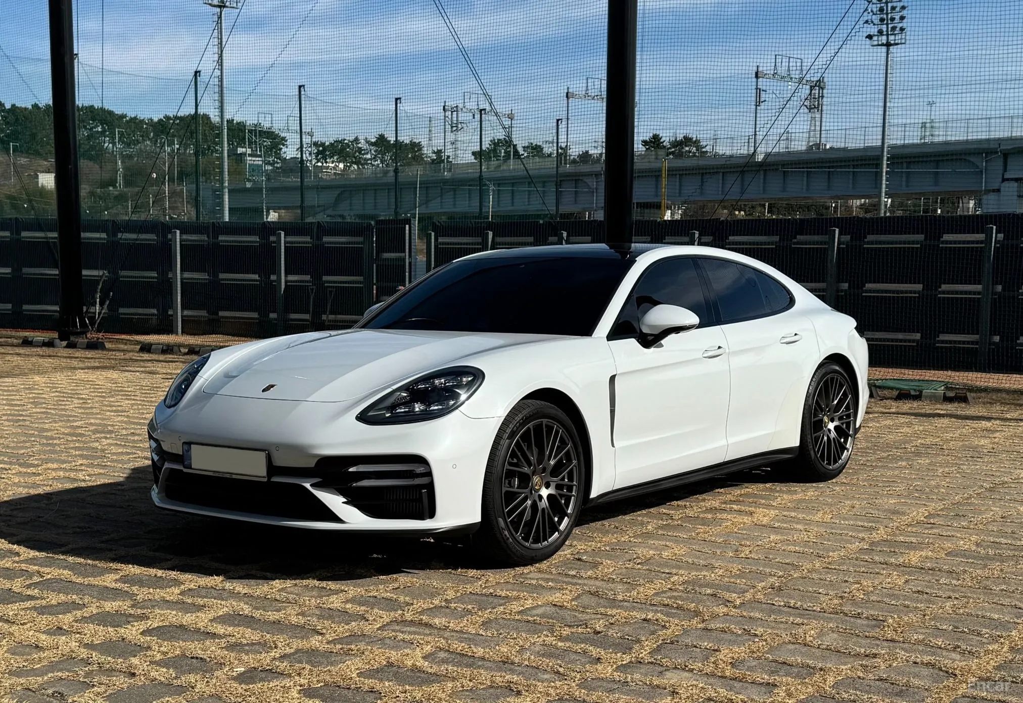 Porsche Panamera (971) превью 4