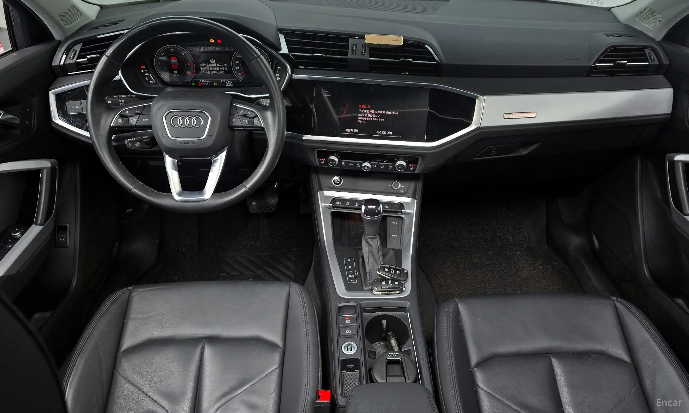 Audi Q3 (F3) превью 7