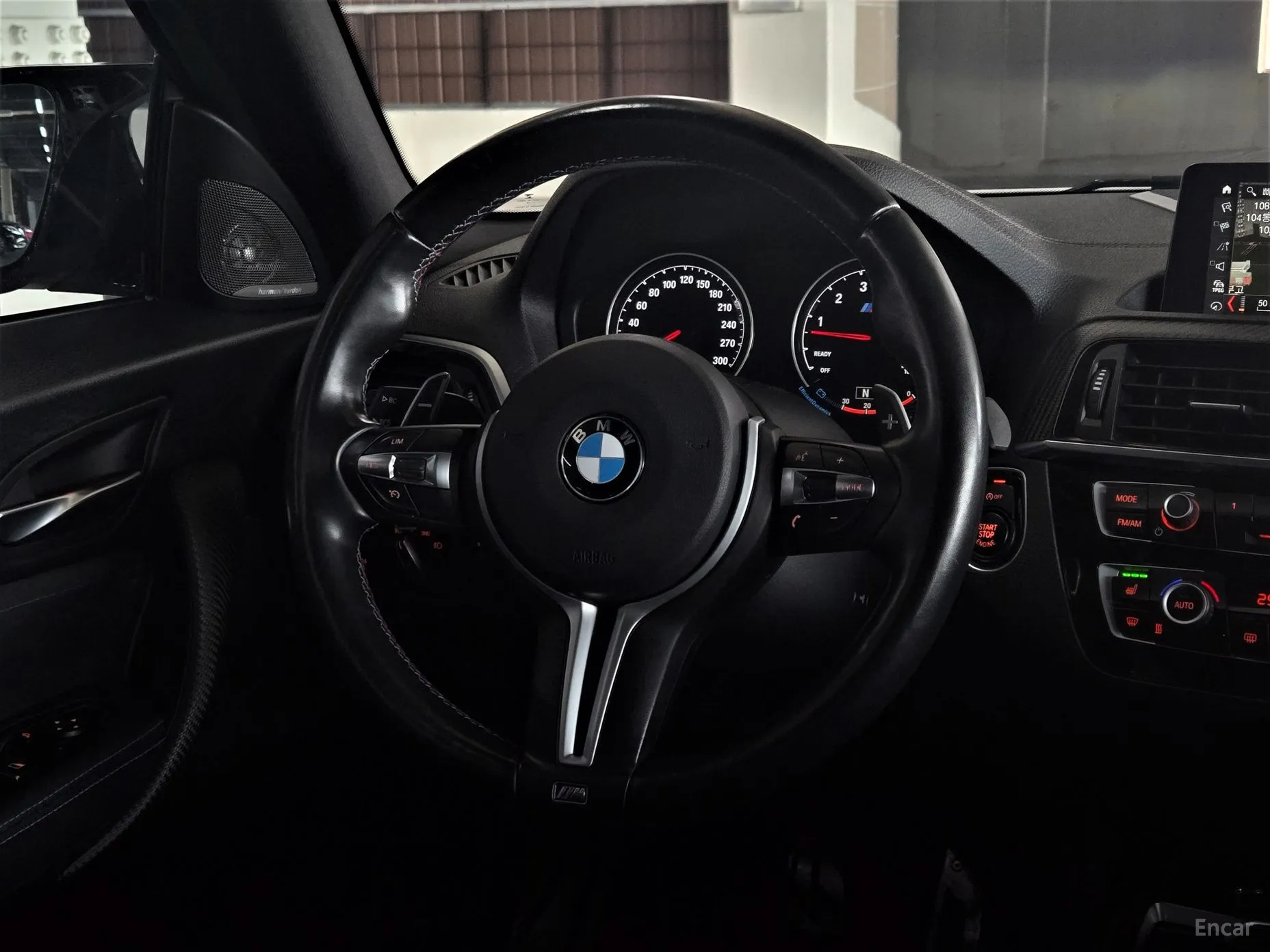 BMW M2 (F87) превью 13