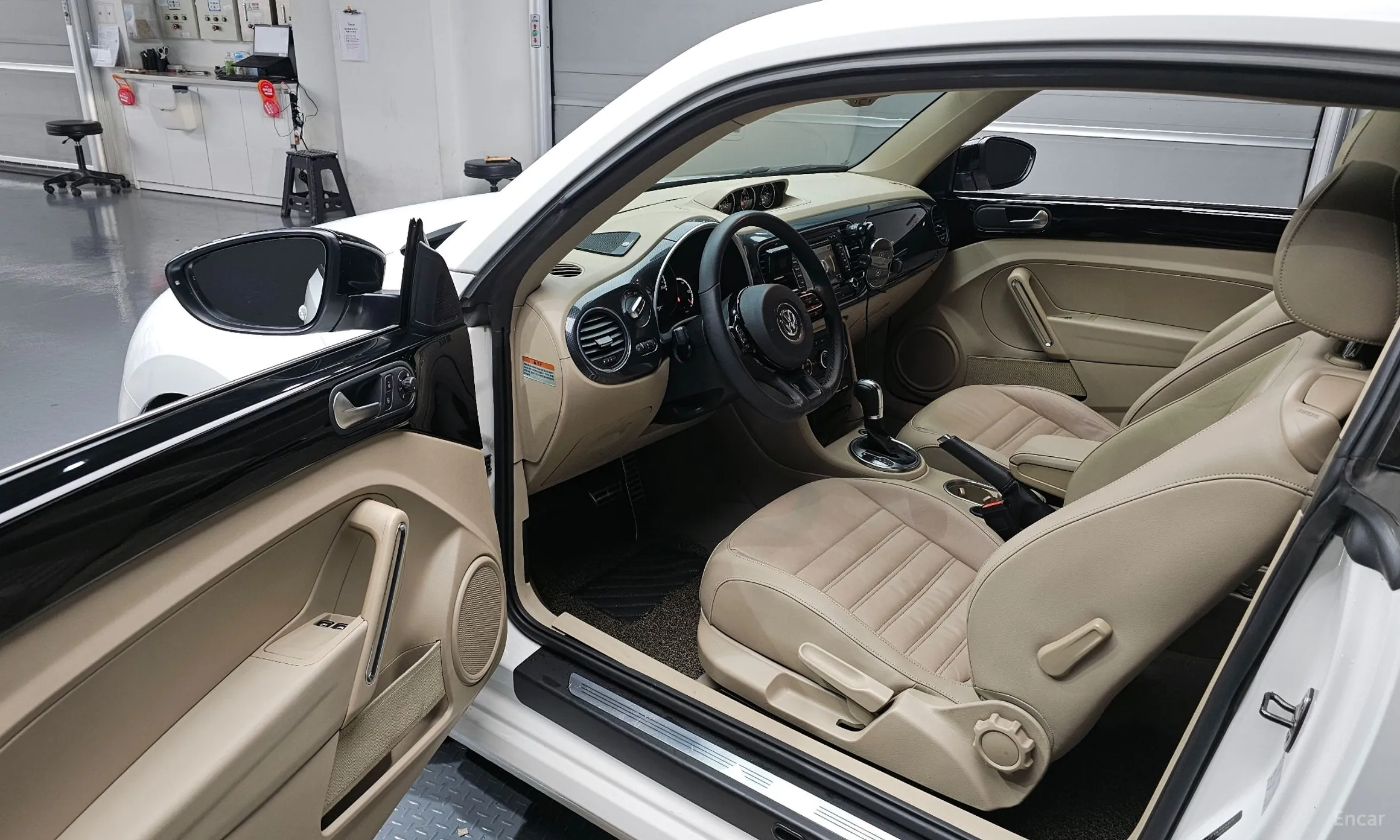 Volkswagen The Beetle превью 10