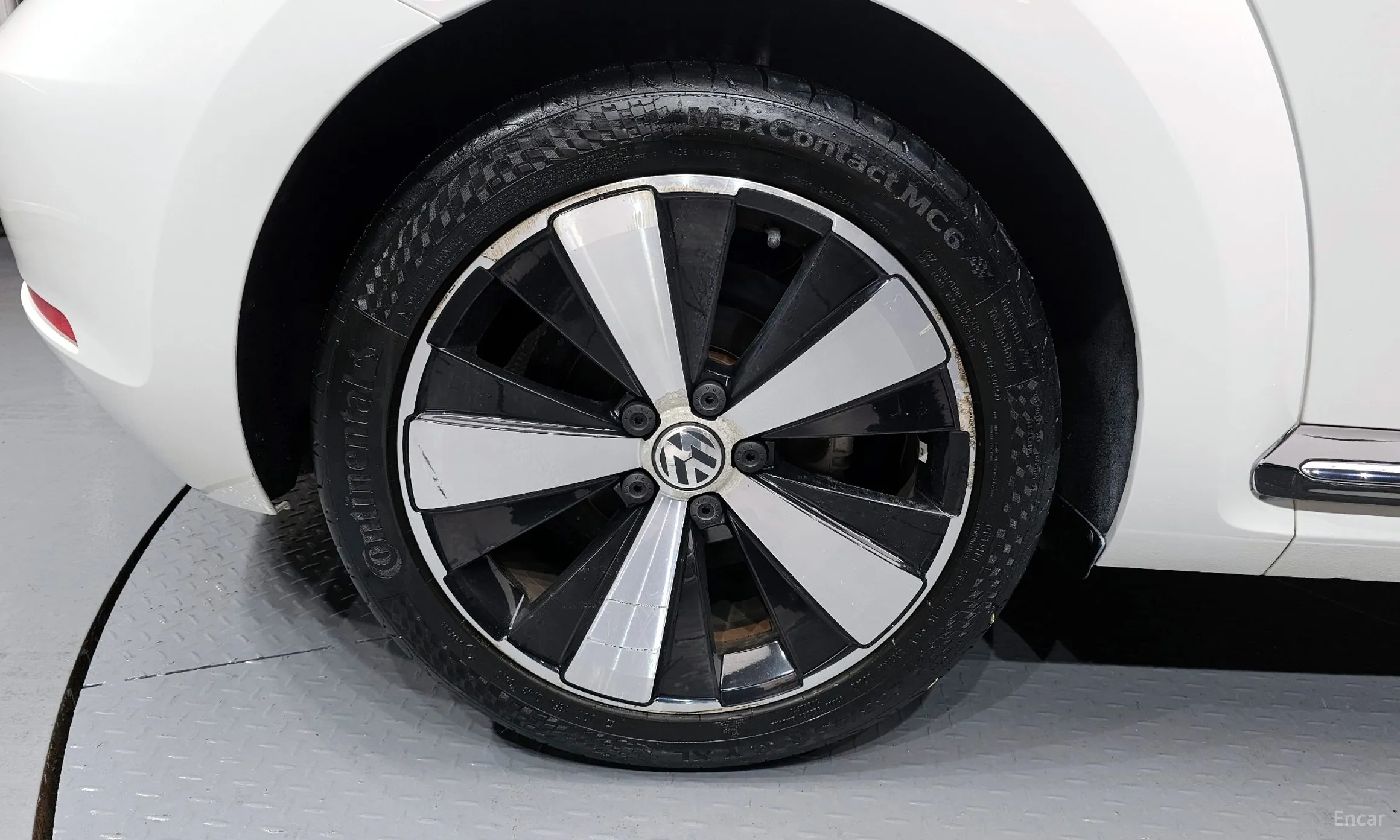 Volkswagen The Beetle превью 5