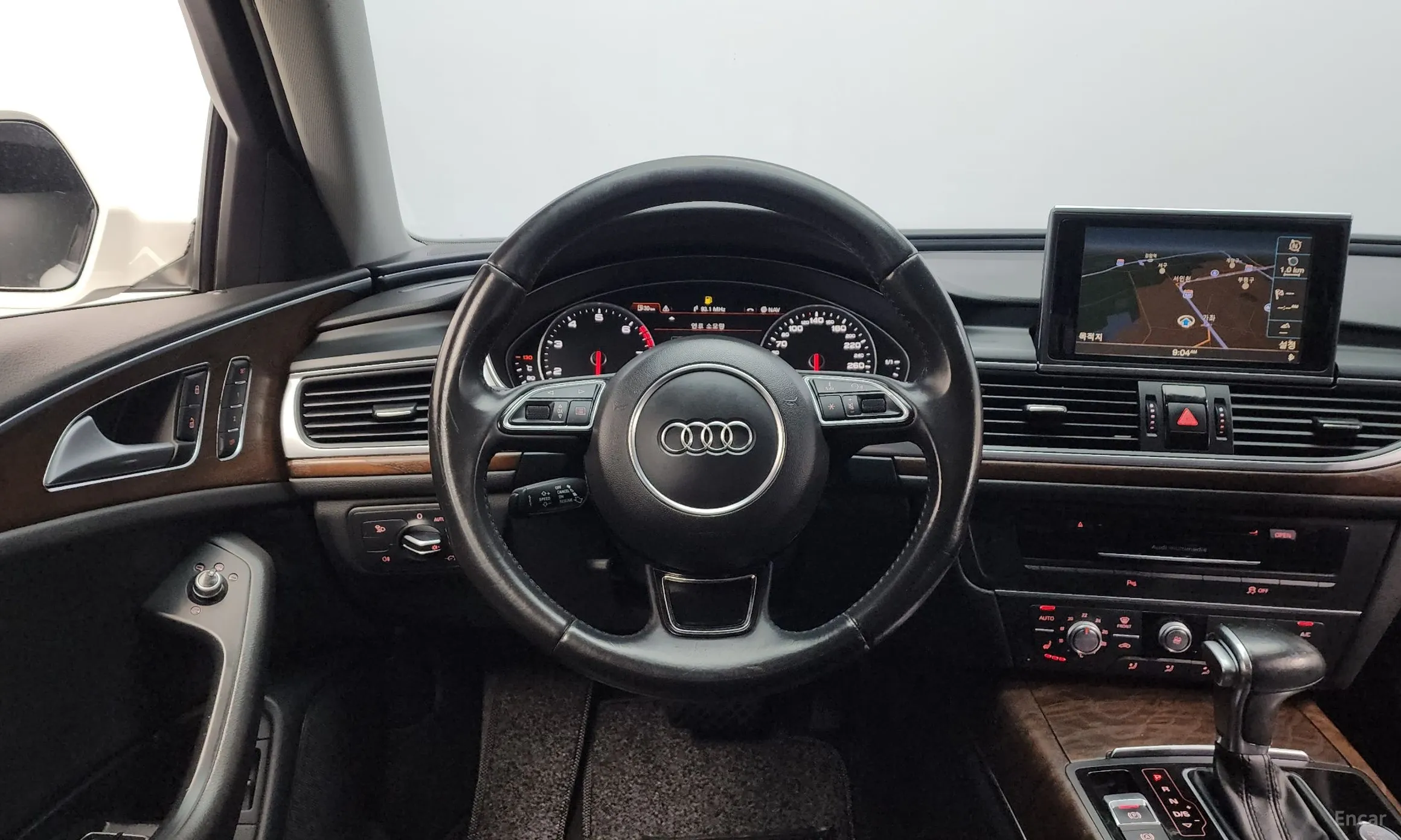 Audi New A6 превью 13